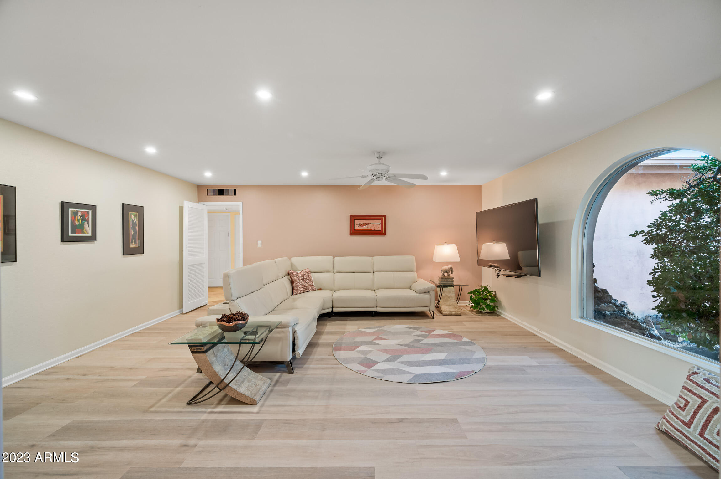 3133 E CALAVEROS Drive