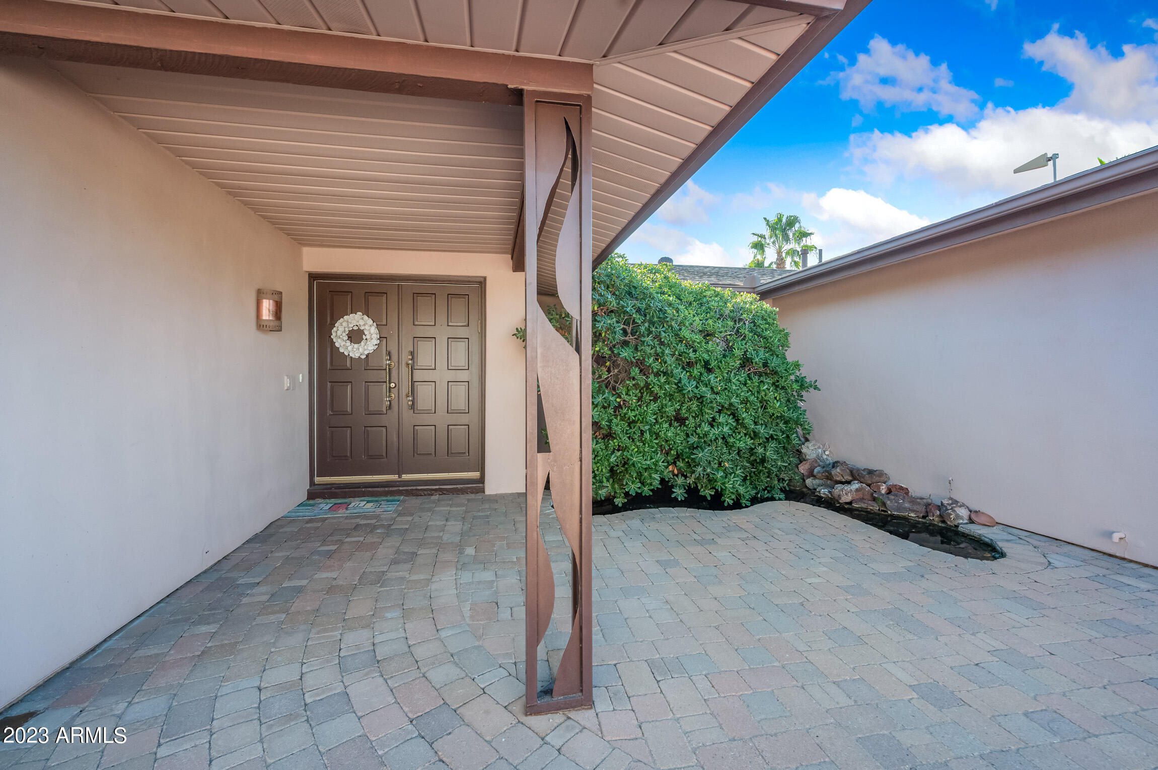 3133 E CALAVEROS Drive