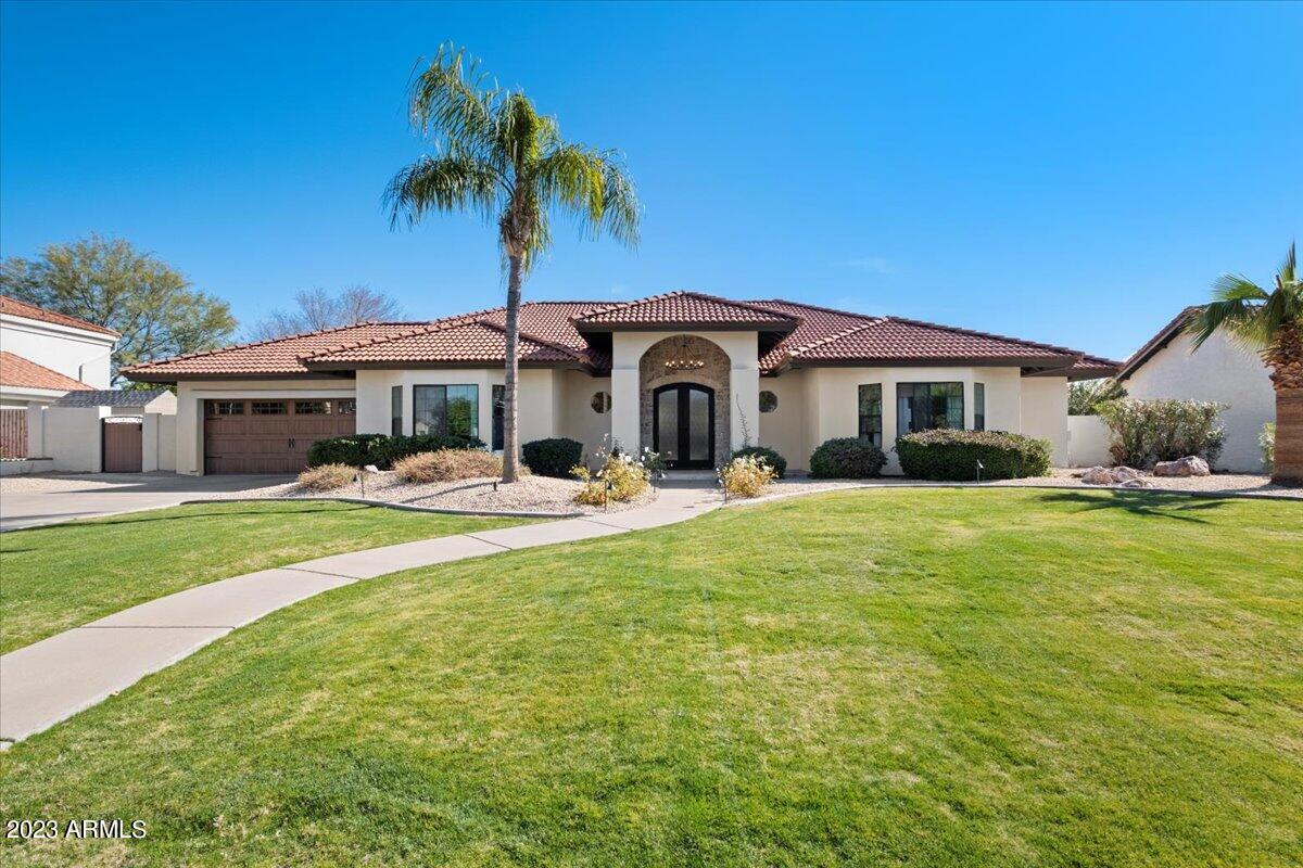 10549 E DESERT COVE Avenue