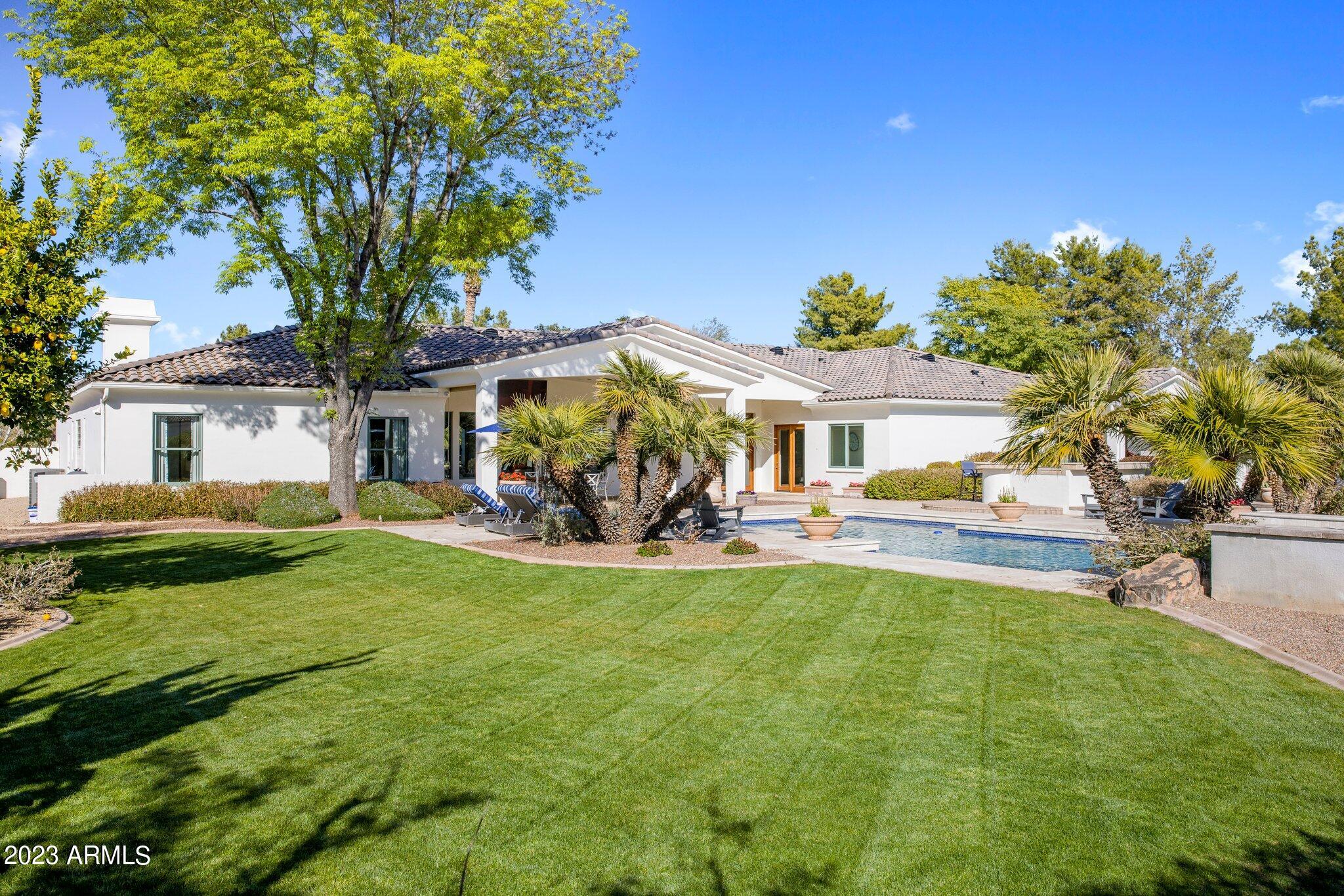 7213 N 70TH Street