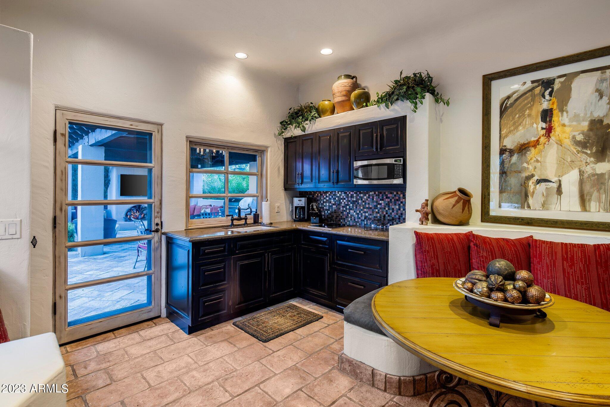 6019 N 62ND Place