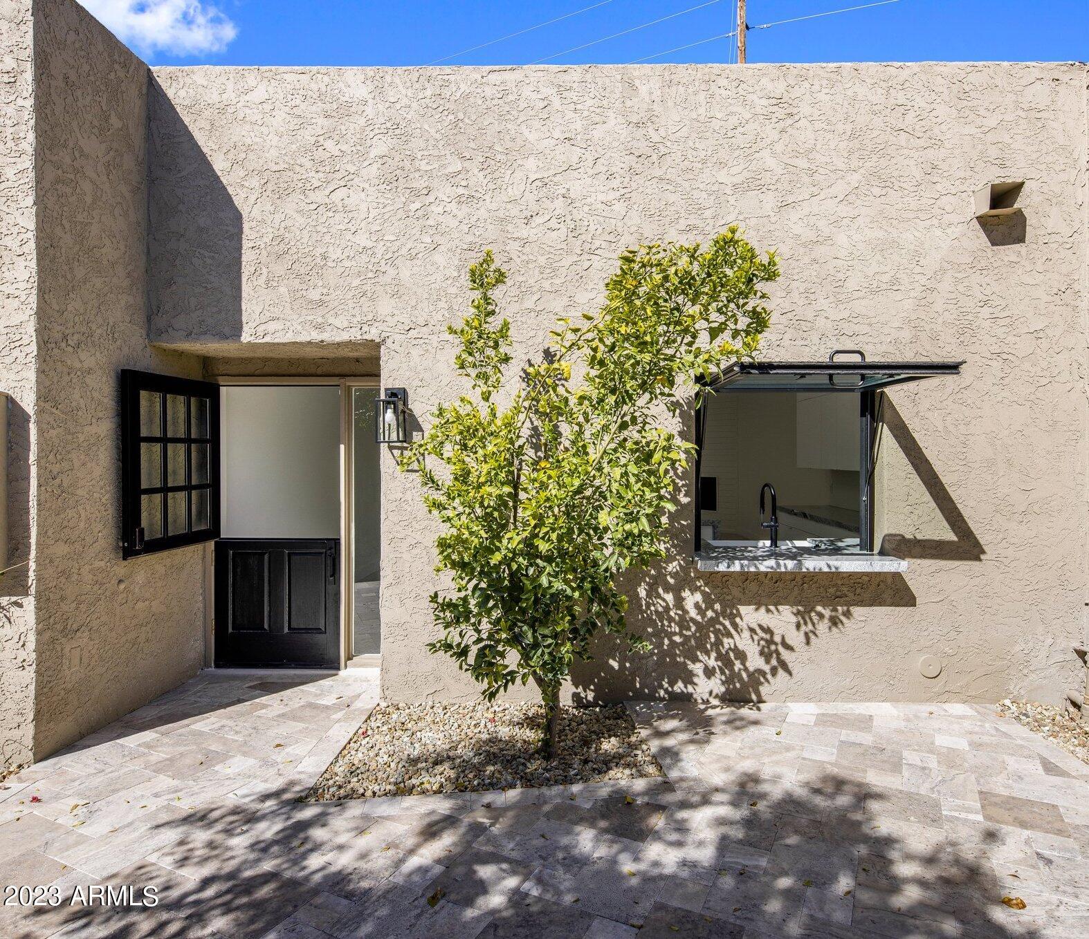 7209 E MCDONALD Drive Unit: 13