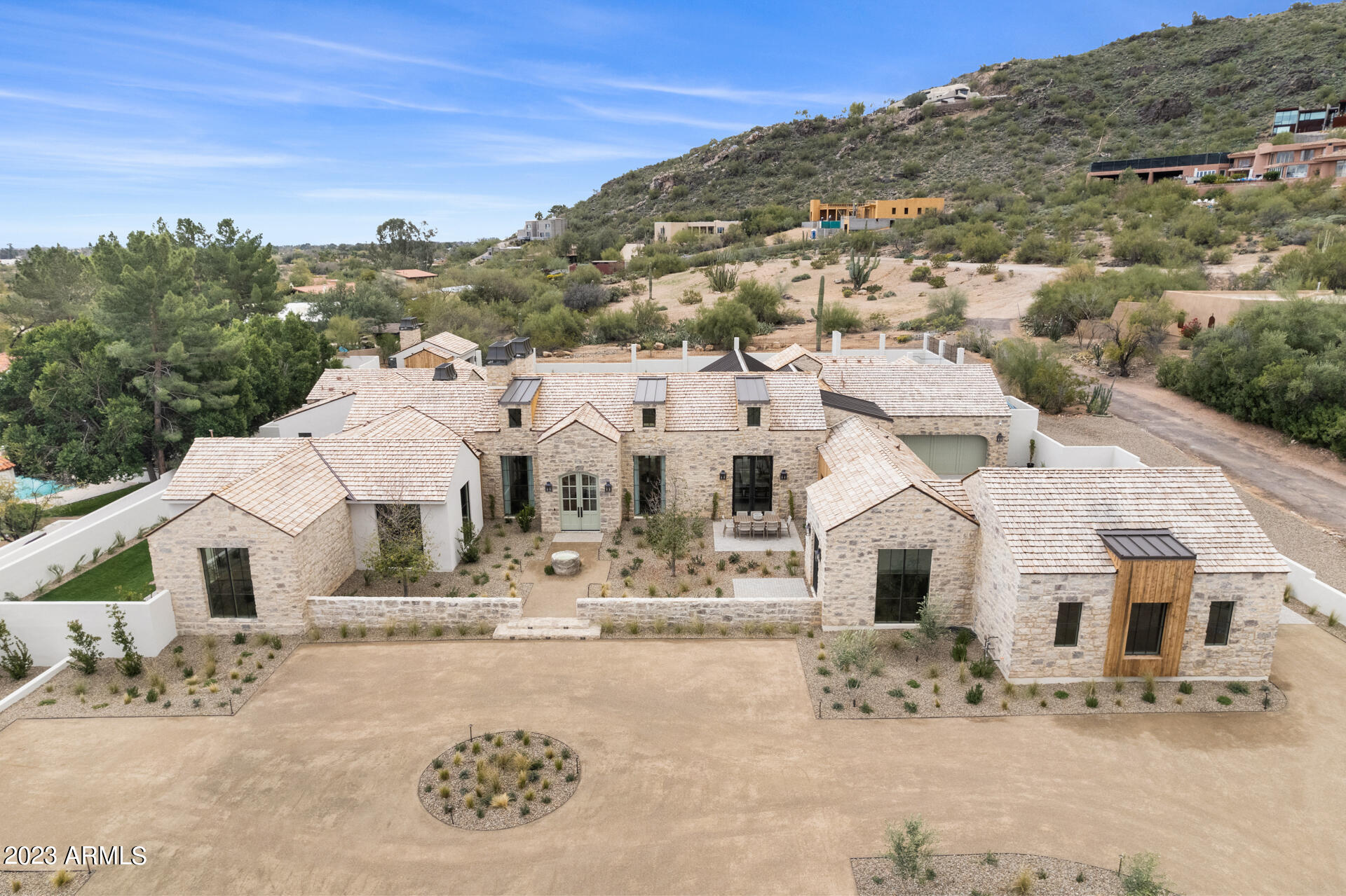 6527 E HUMMINGBIRD Lane