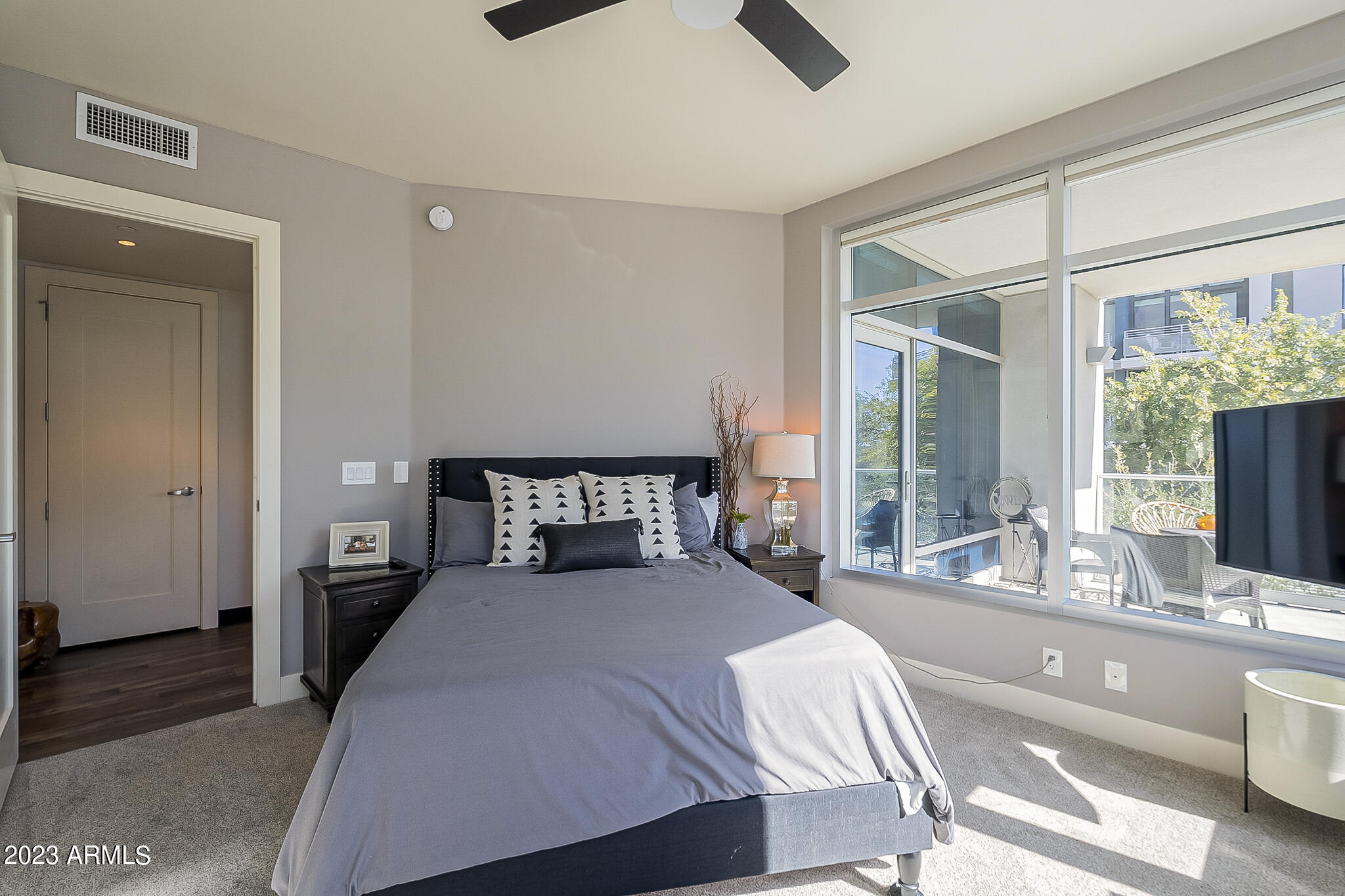 140 E Rio Salado Parkway Unit: 212