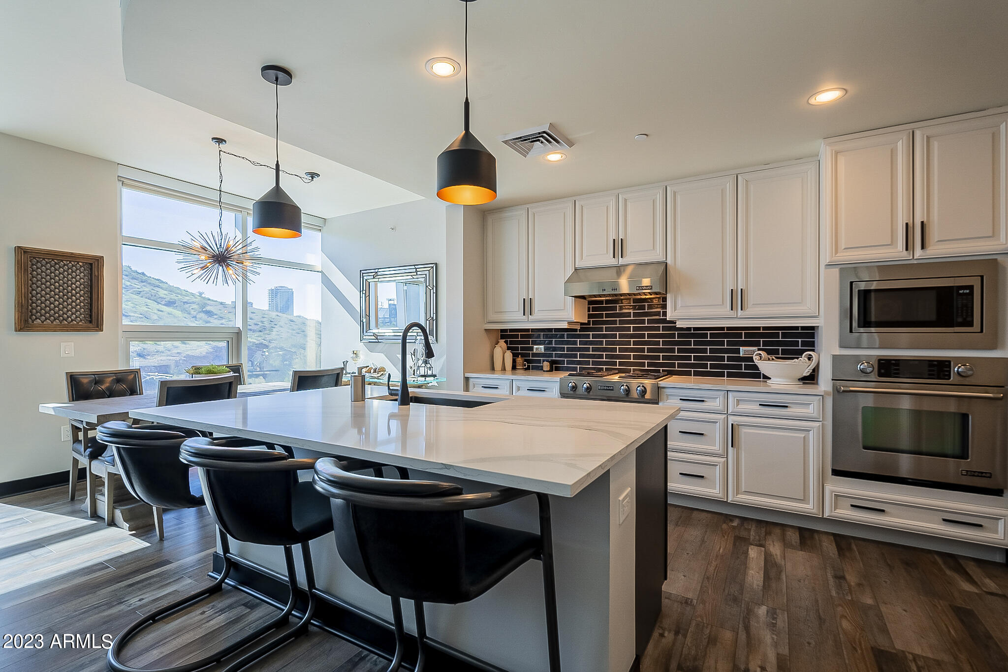 140 E Rio Salado Parkway Unit: 212
