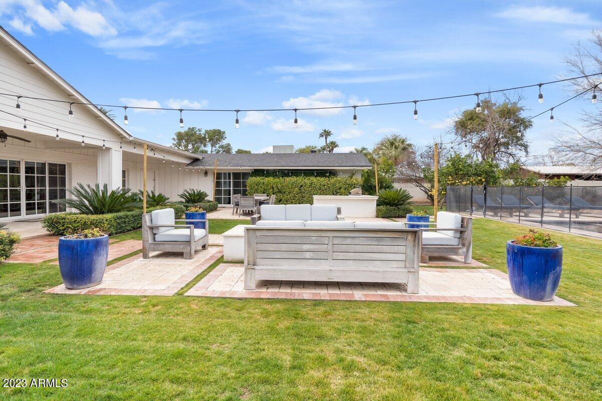 510 E OCOTILLO Road