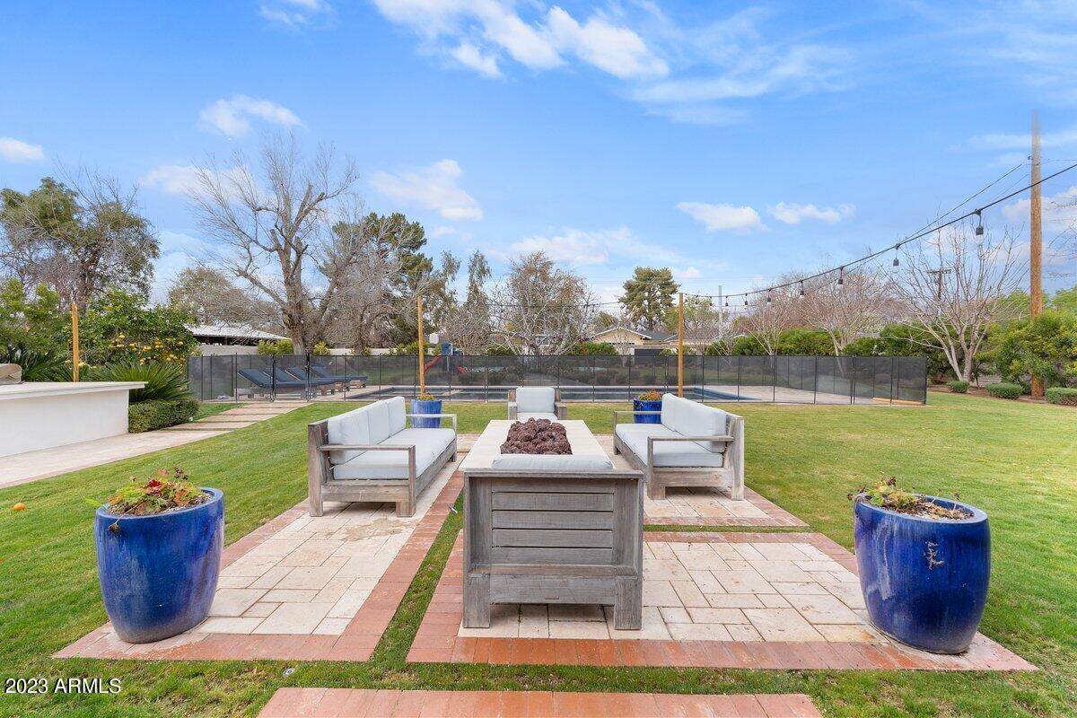 510 E OCOTILLO Road