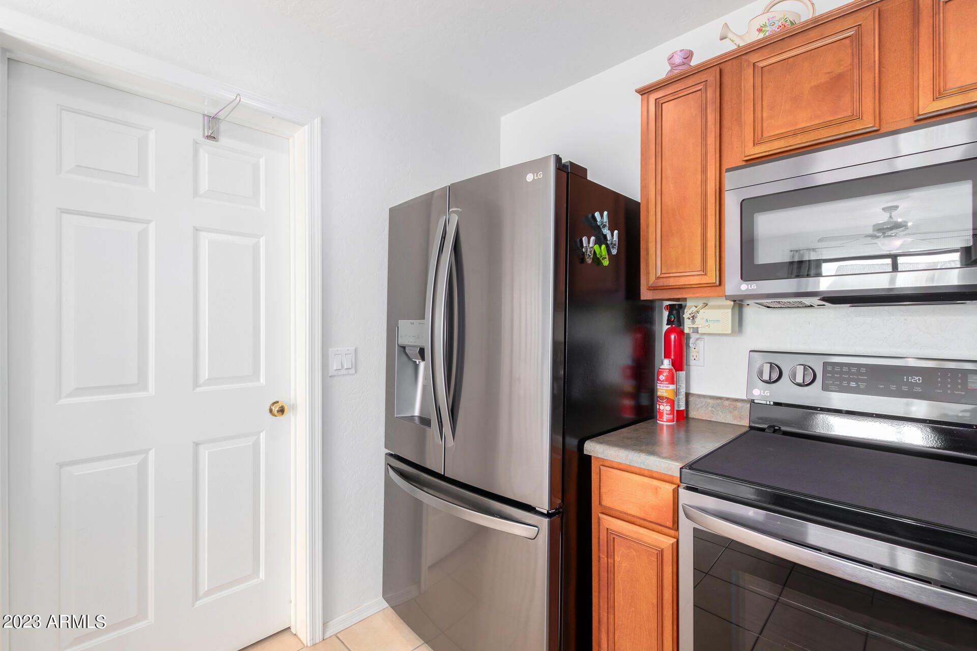 2601 N 107TH Drive