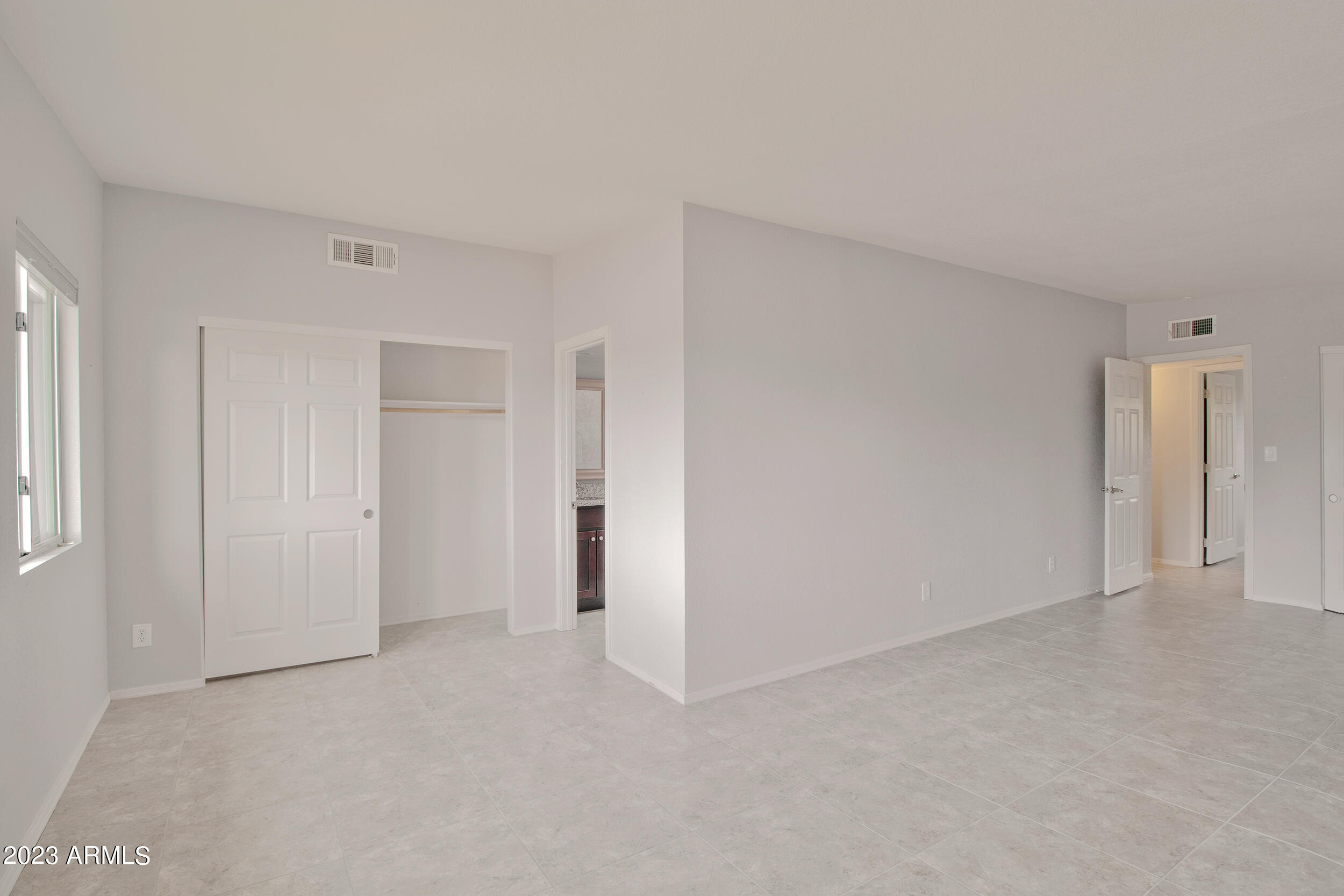 3737 E PARADISE Drive