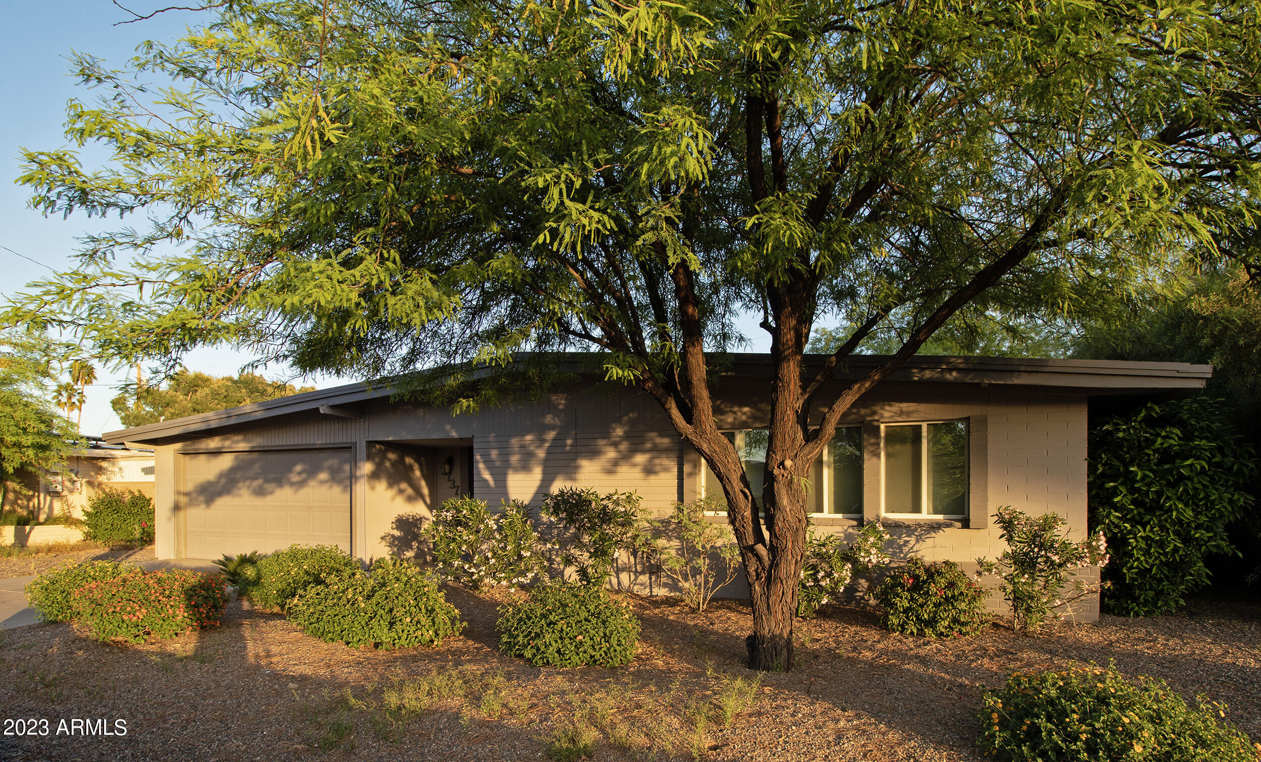 3737 E PARADISE Drive