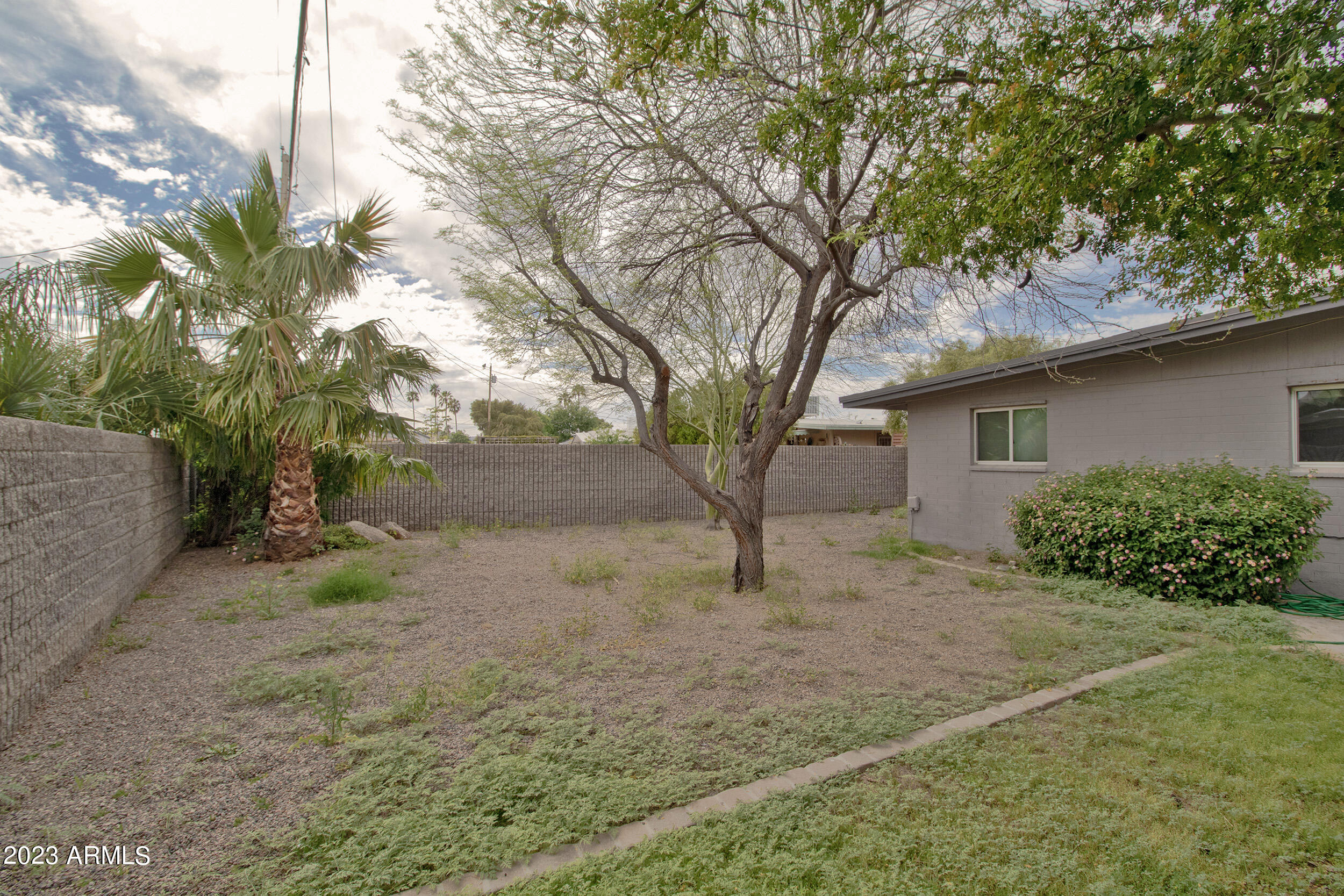 3737 E PARADISE Drive