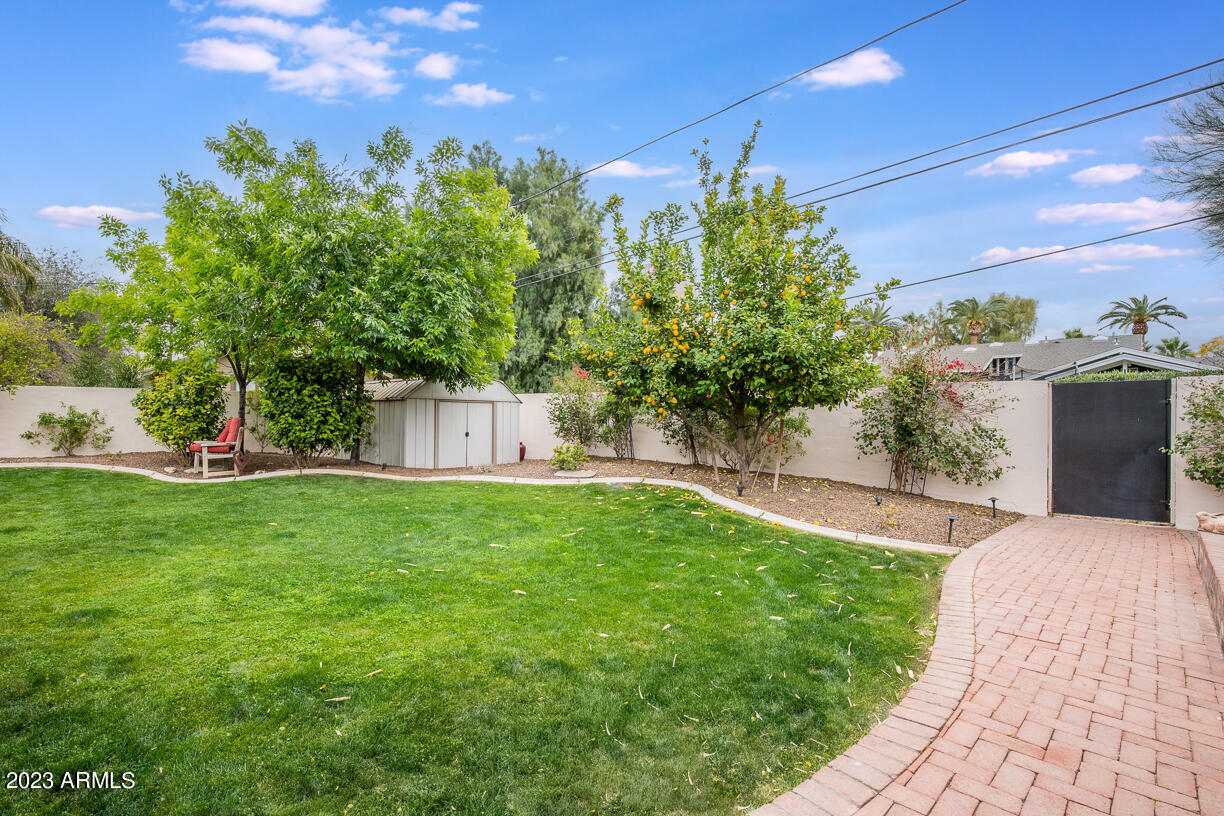 83 W Cypress Street