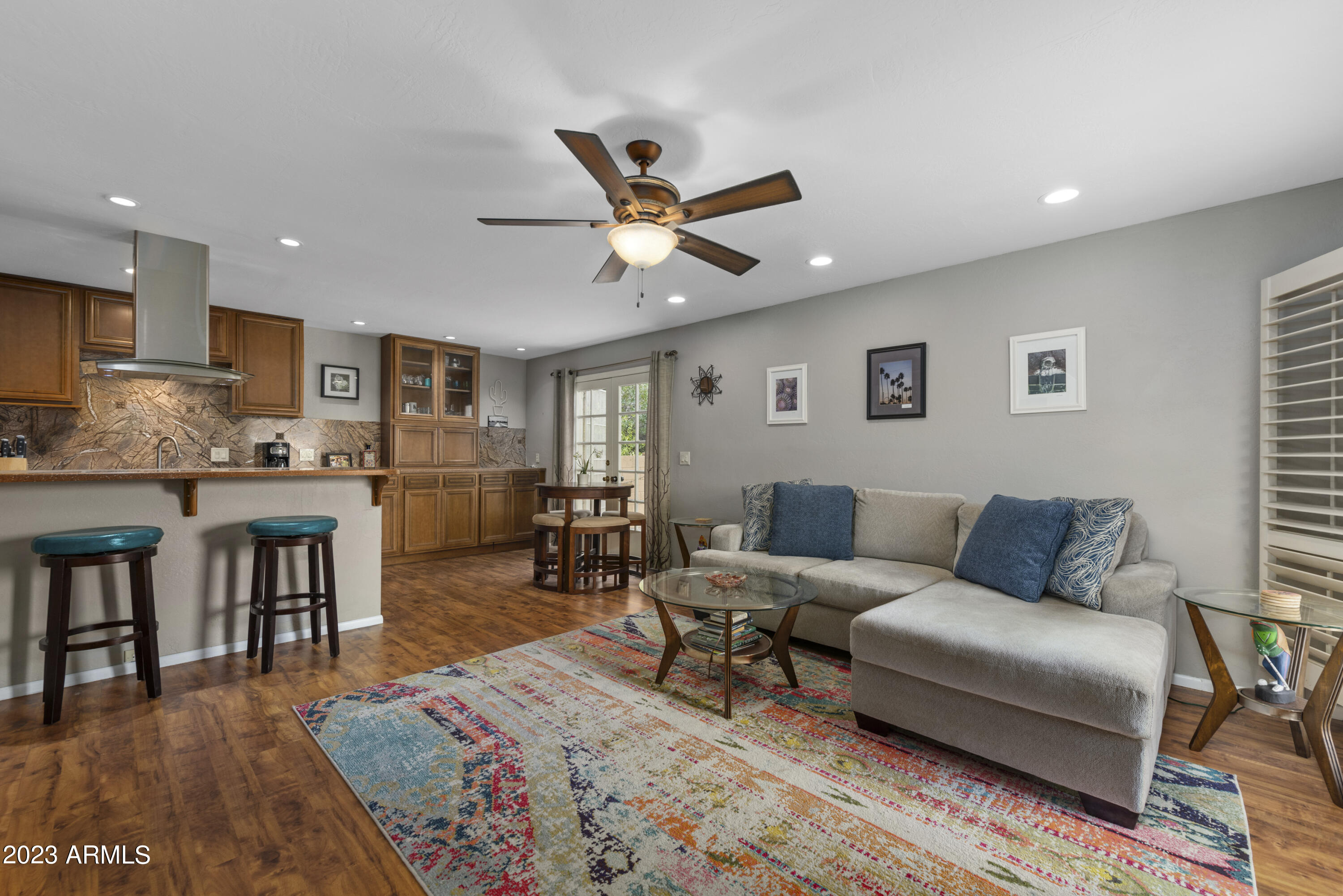 10407 N 10TH Place Unit: 2