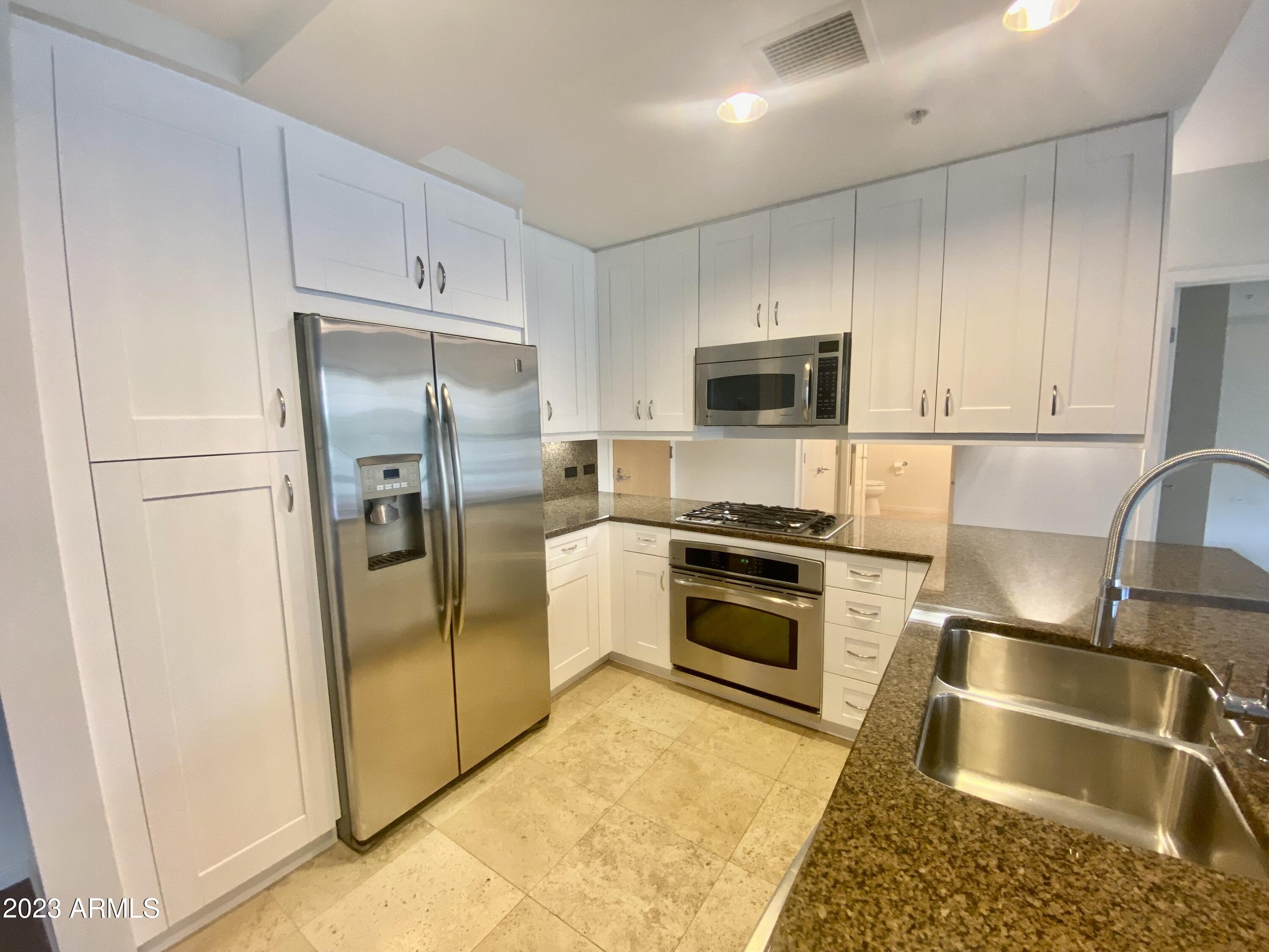 7167 E RANCHO VISTA Drive Unit: 3002