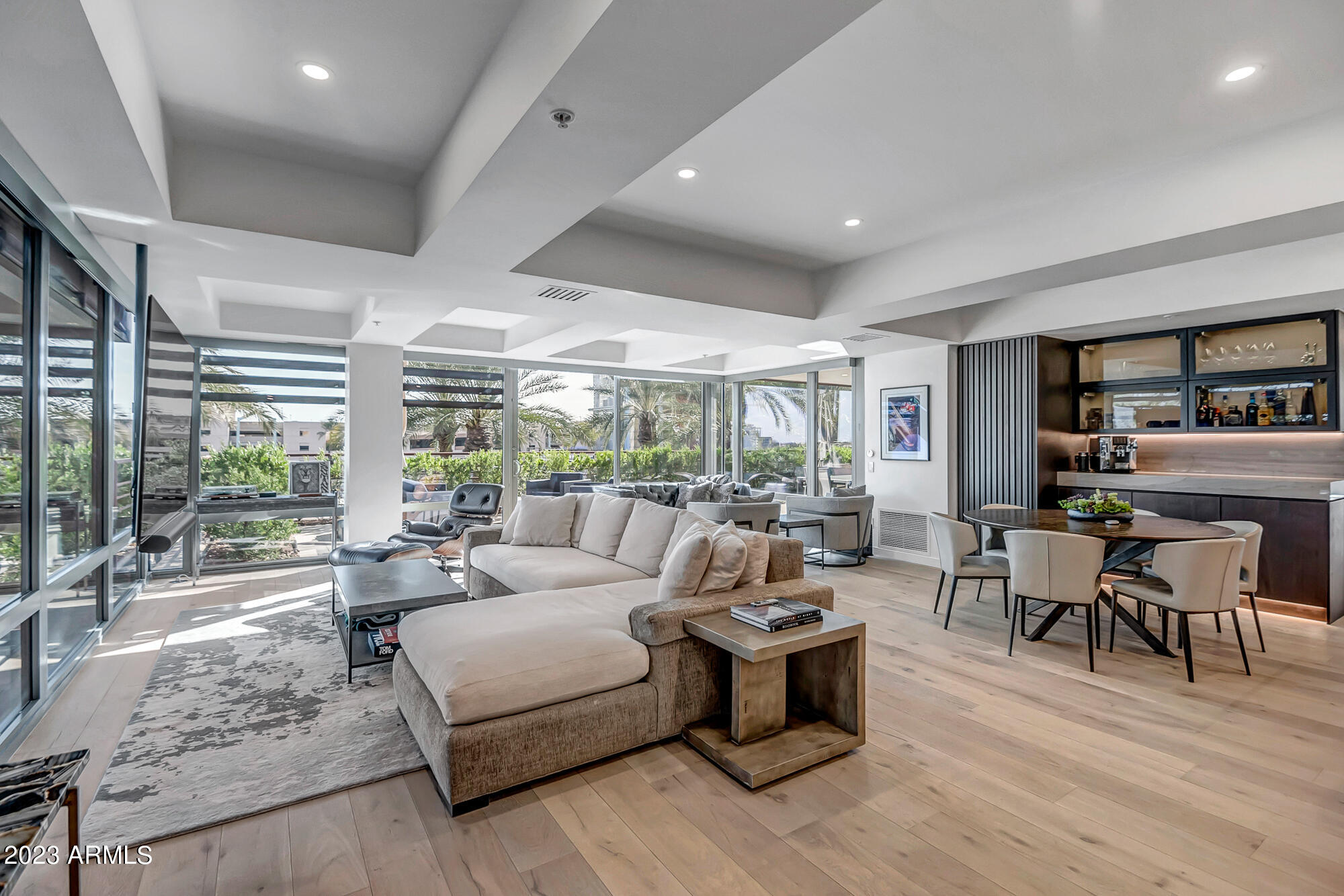 7137 E RANCHO VISTA Drive Unit: 4011