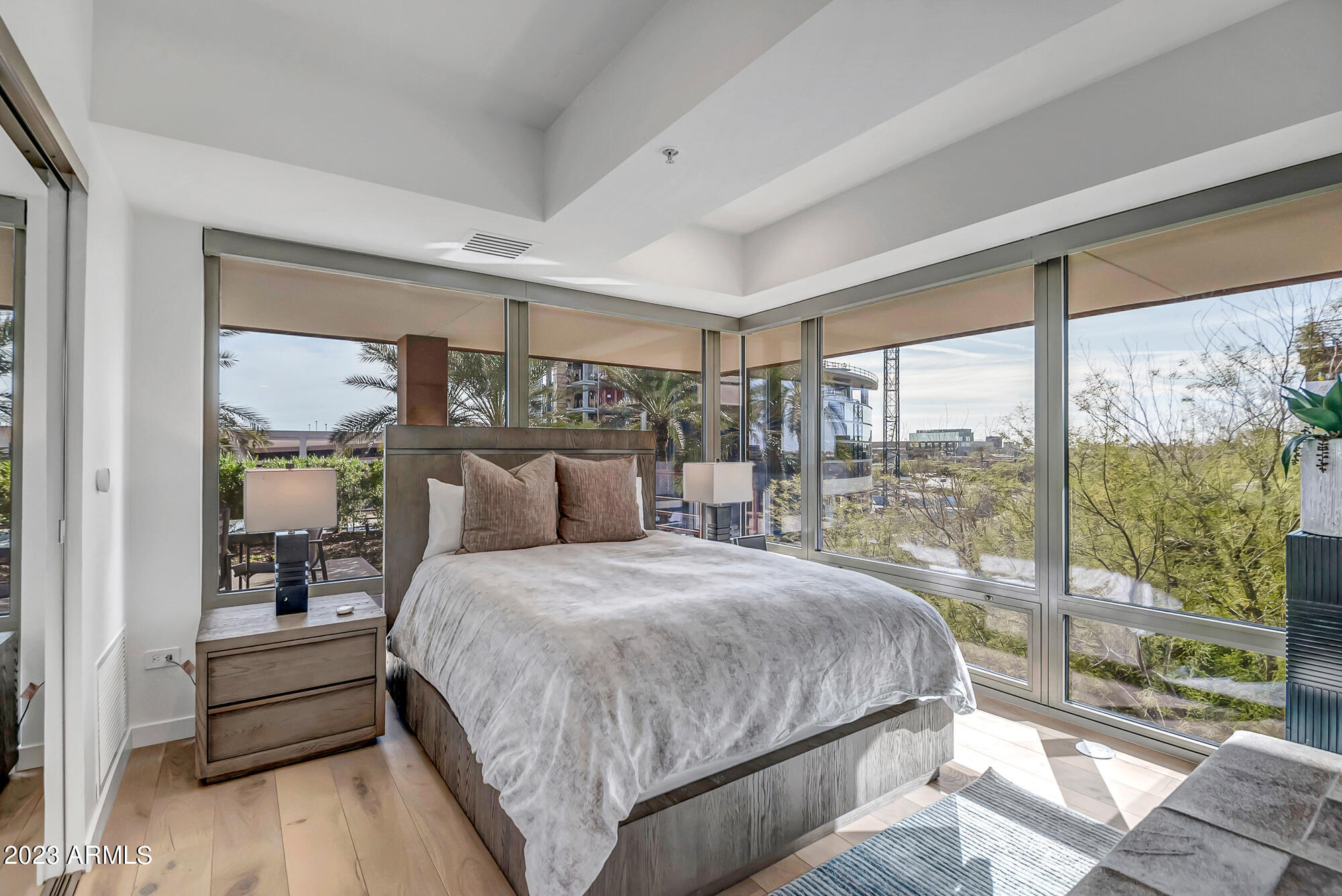 7137 E RANCHO VISTA Drive Unit: 4011