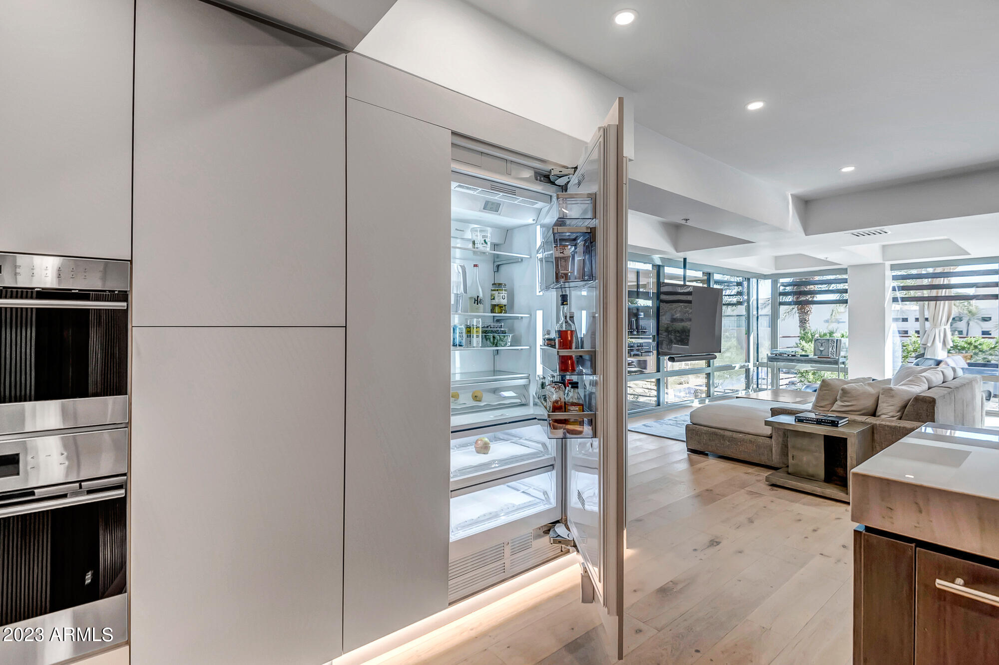 7137 E RANCHO VISTA Drive Unit: 4011