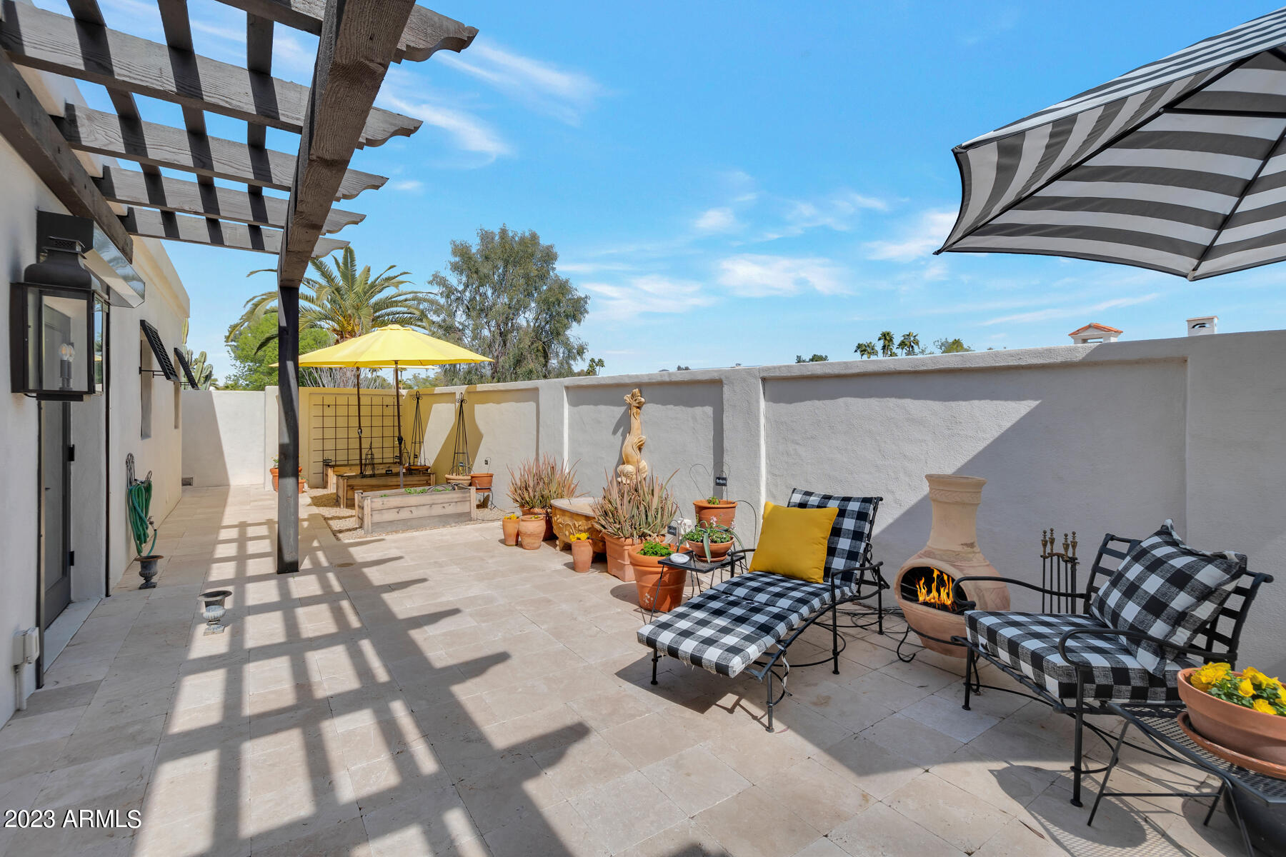 8143 E QUARTERHORSE Trail