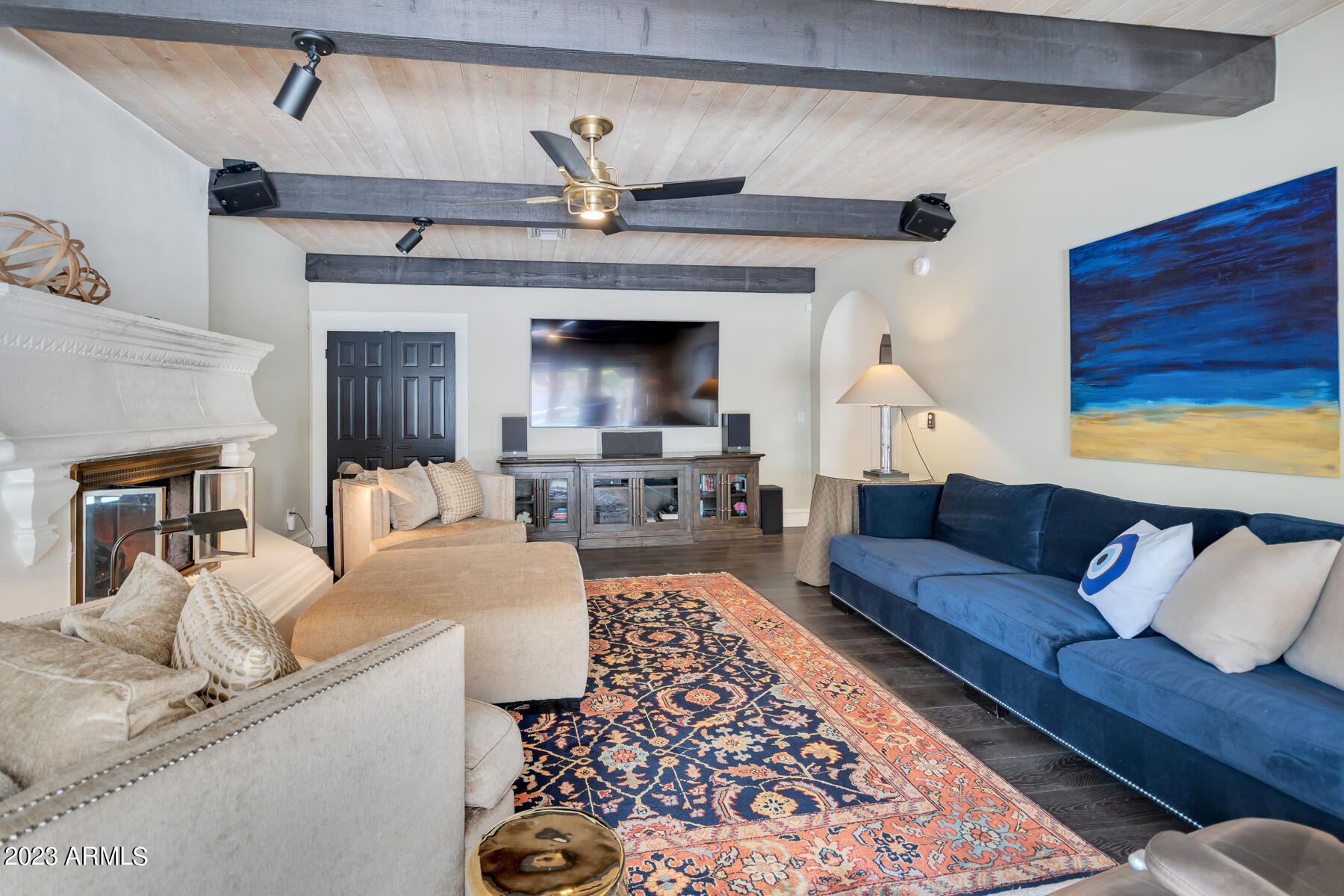 8143 E QUARTERHORSE Trail