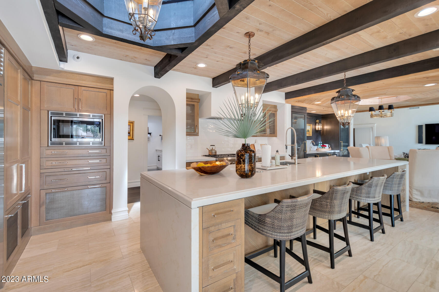 8143 E QUARTERHORSE Trail
