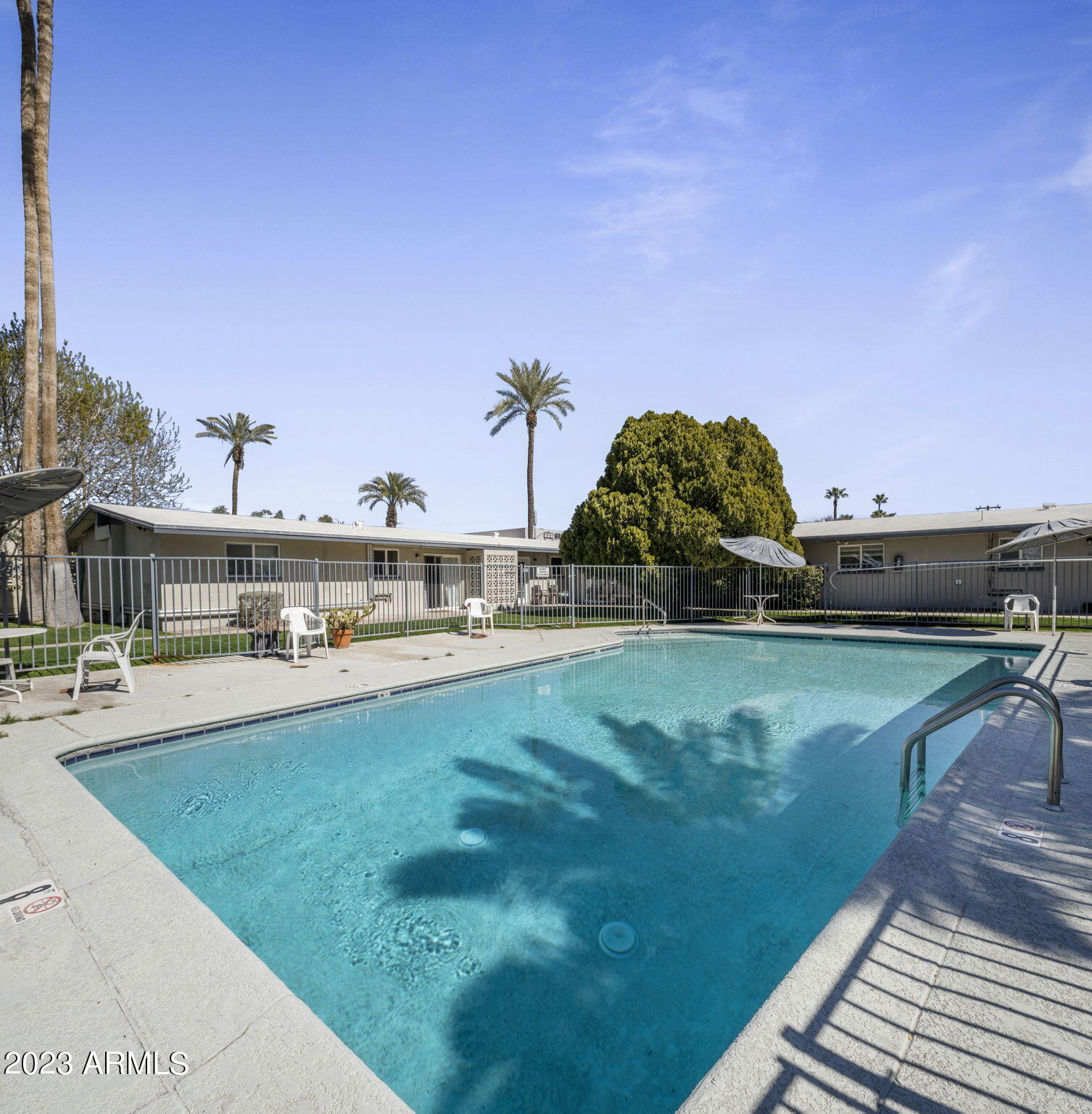 6841 E 2ND Street Unit: 2
