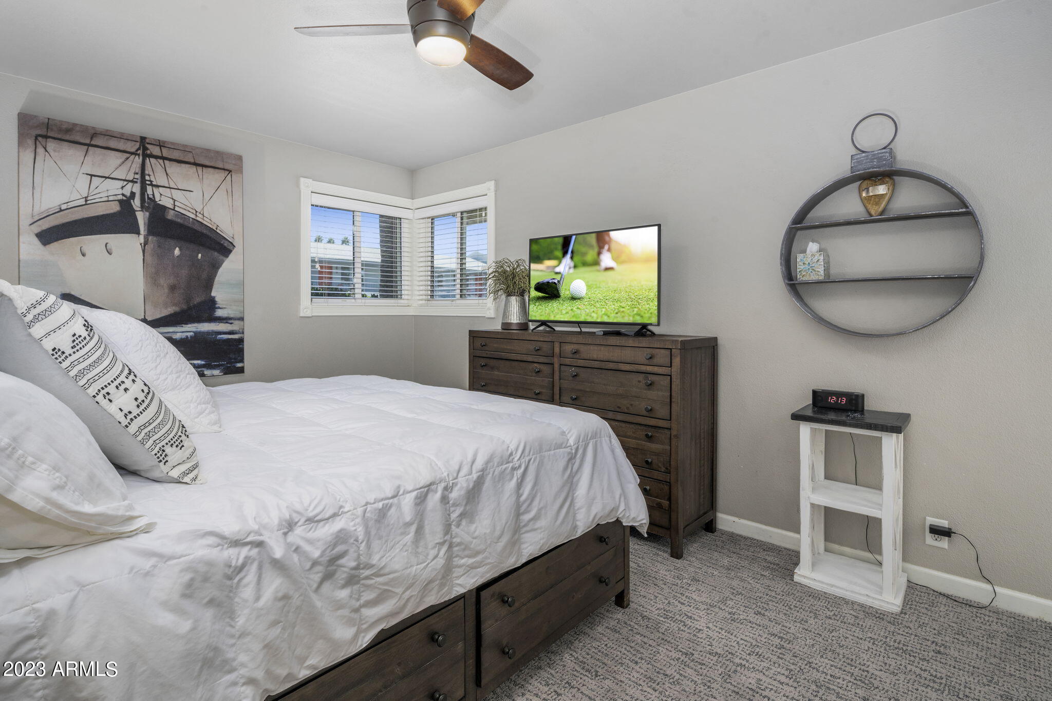 6841 E 2ND Street Unit: 2
