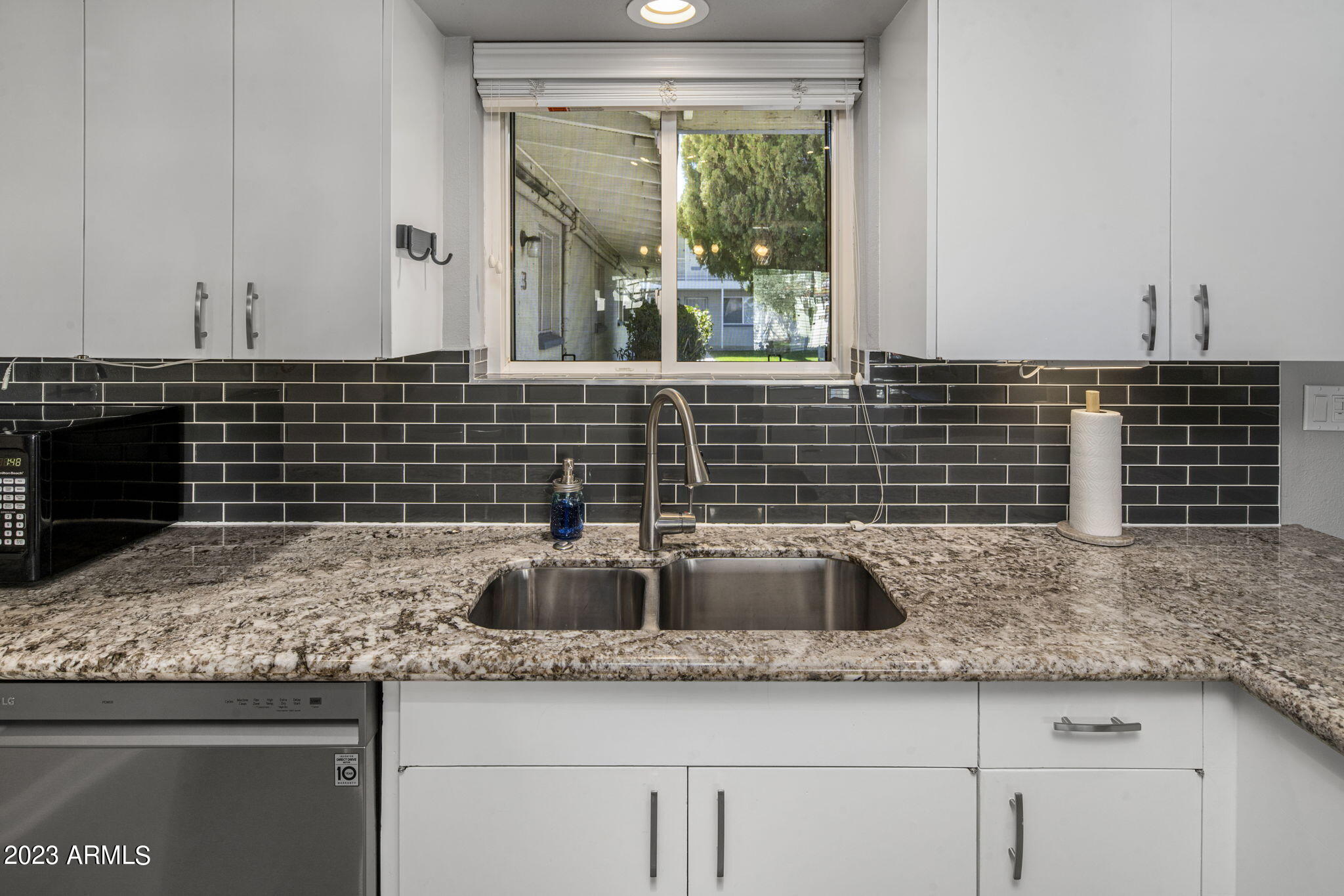 6841 E 2ND Street Unit: 2