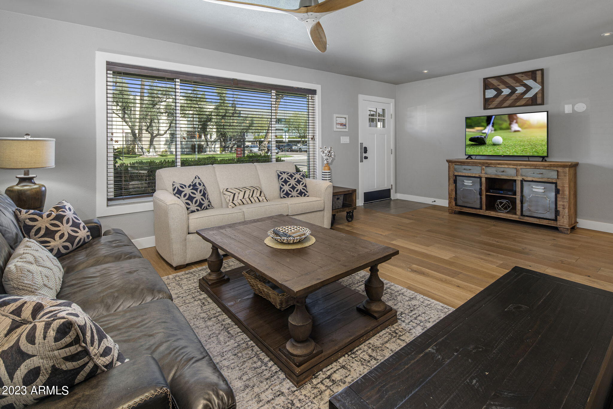 6841 E 2ND Street Unit: 2