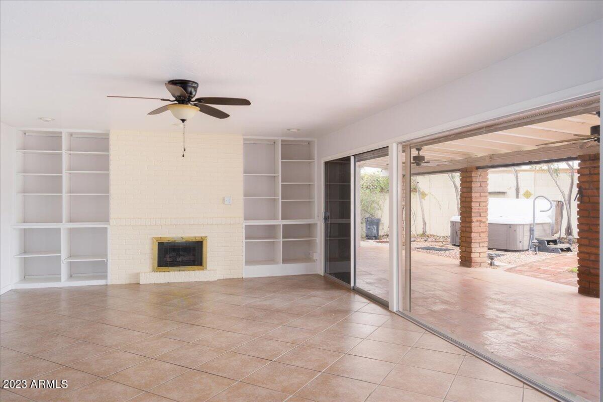 7611 E Pasadena Avenue