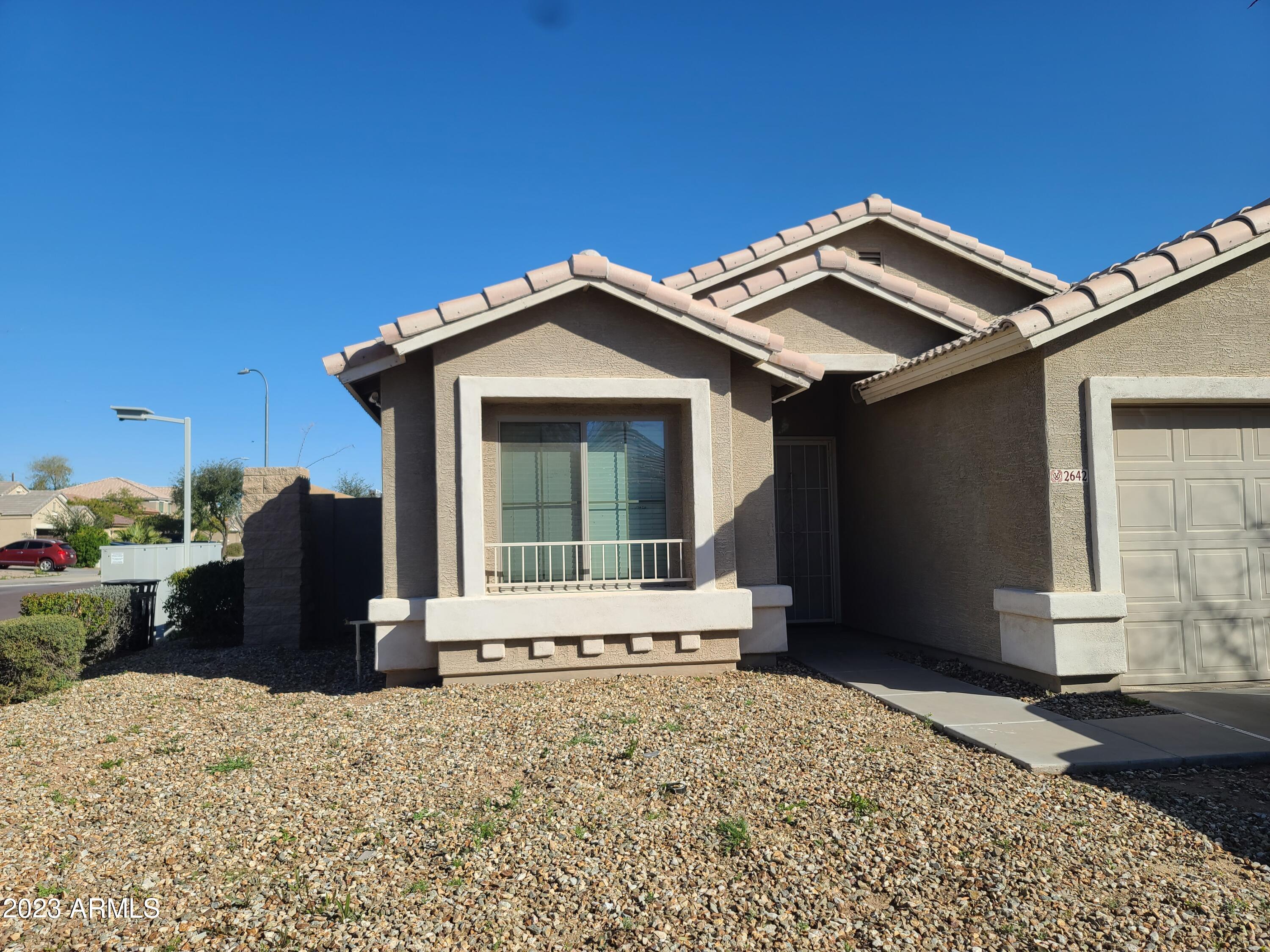 2642 W GABY Road