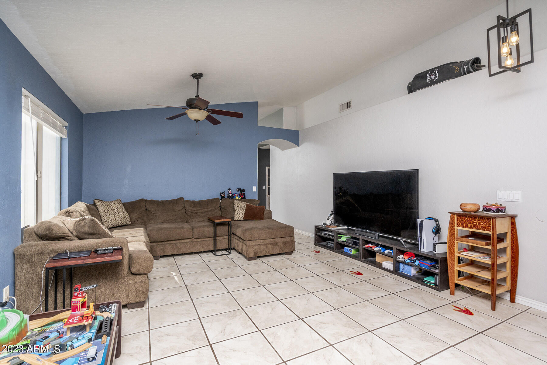 1050 N 91ST Place