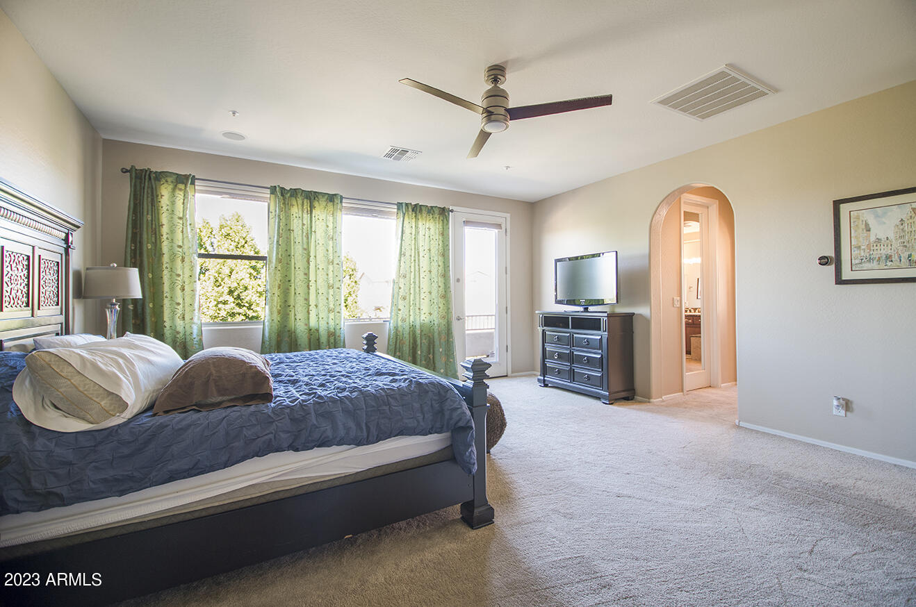 9912 E JASMINE Drive