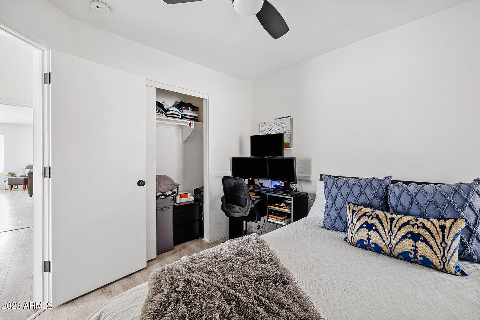 2120 S COMANCHE Drive