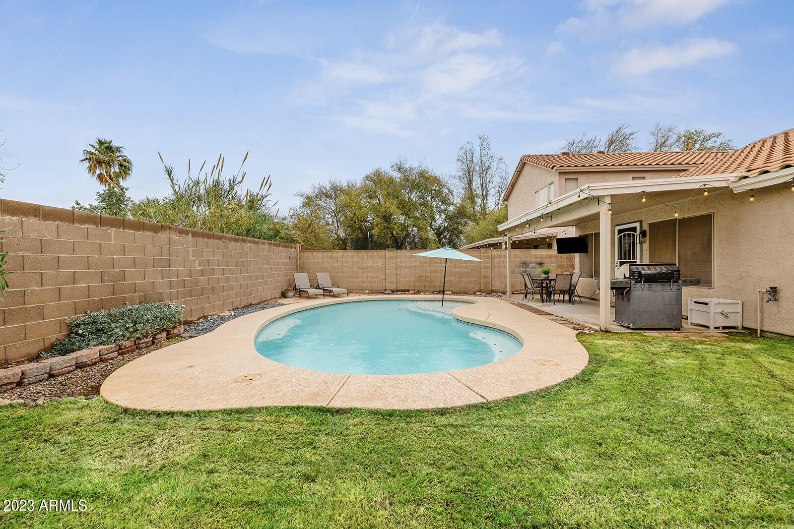 2120 S COMANCHE Drive