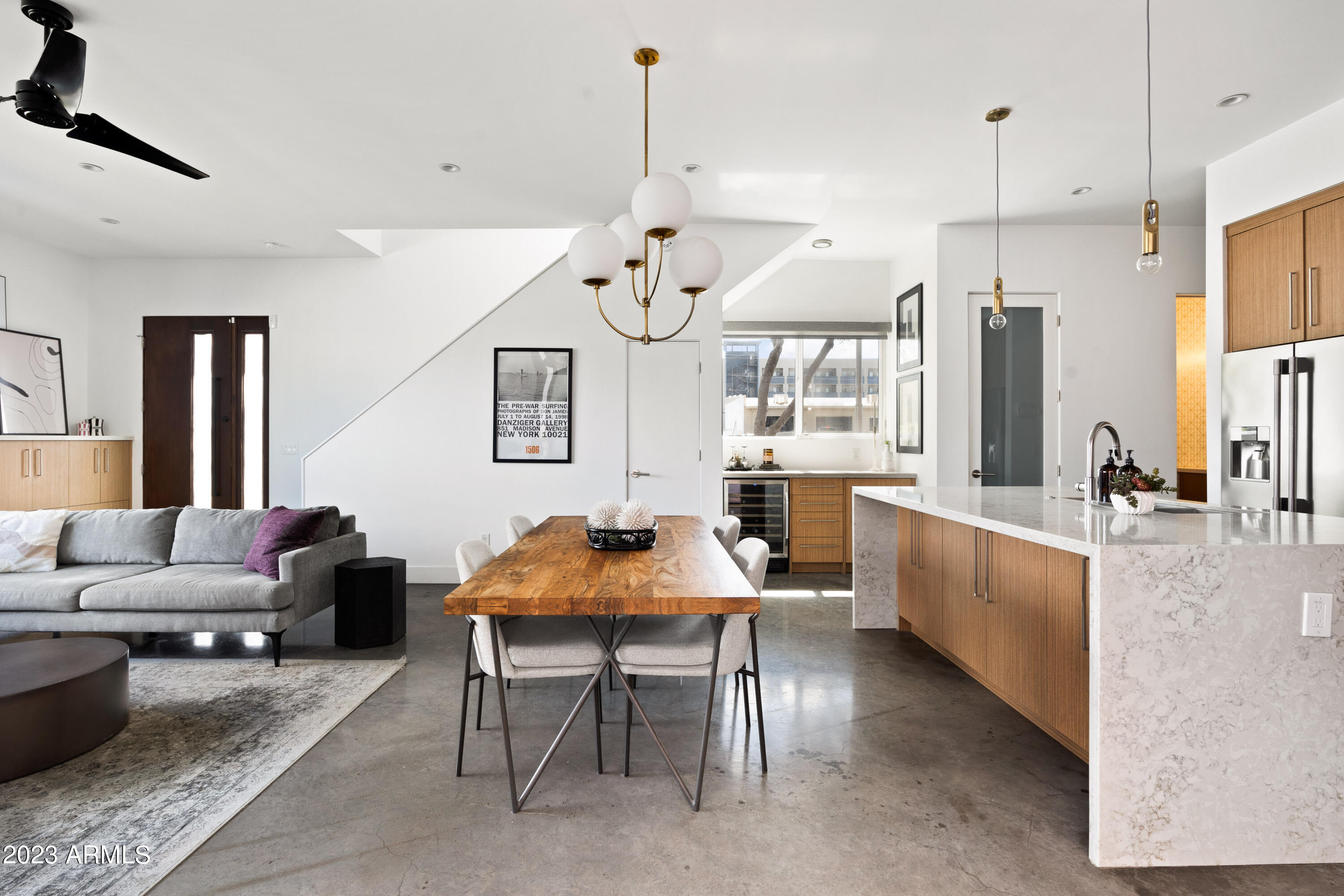 540 W Mariposa Street Unit: 1