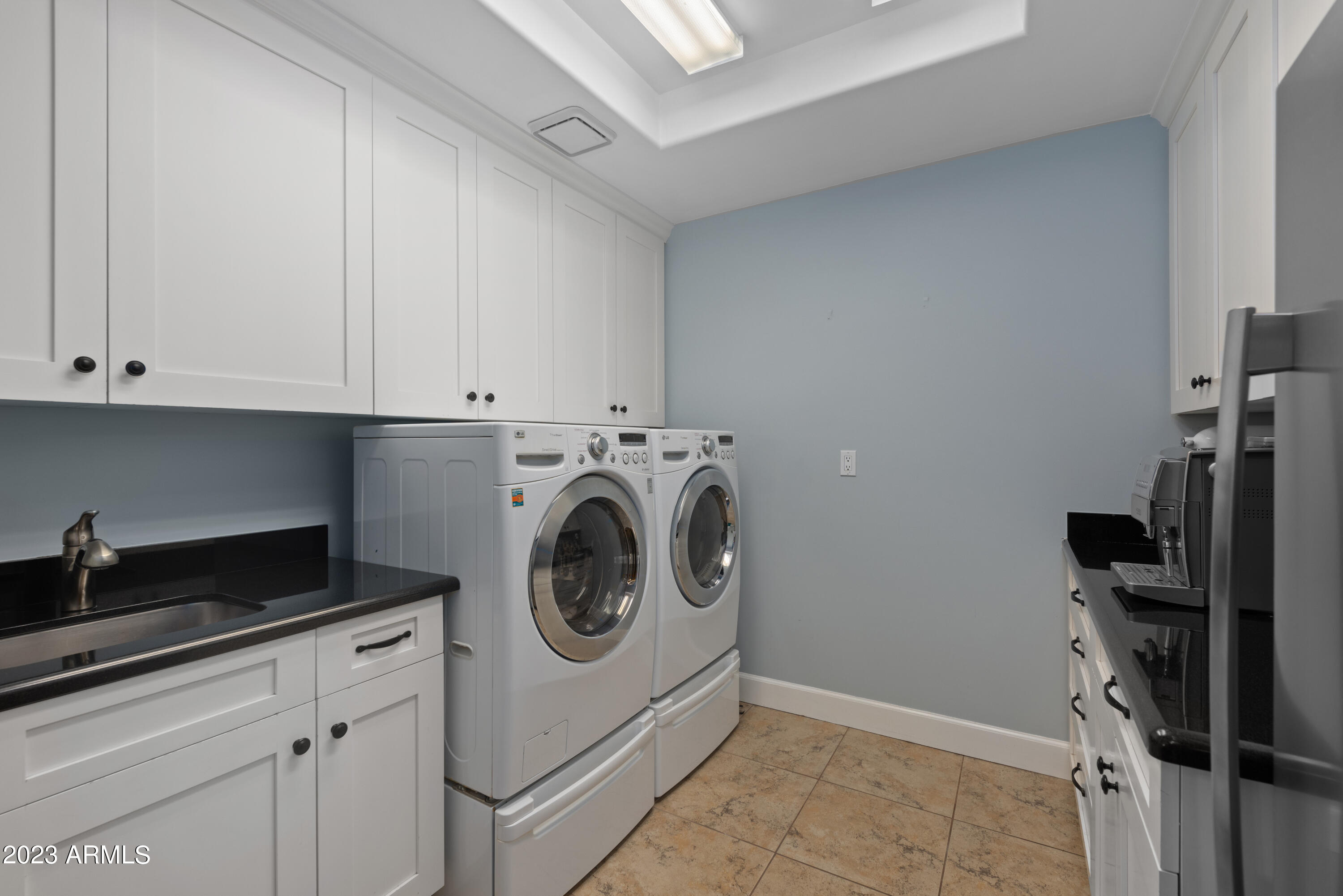 4885 E CALLE DEL MEDIO --