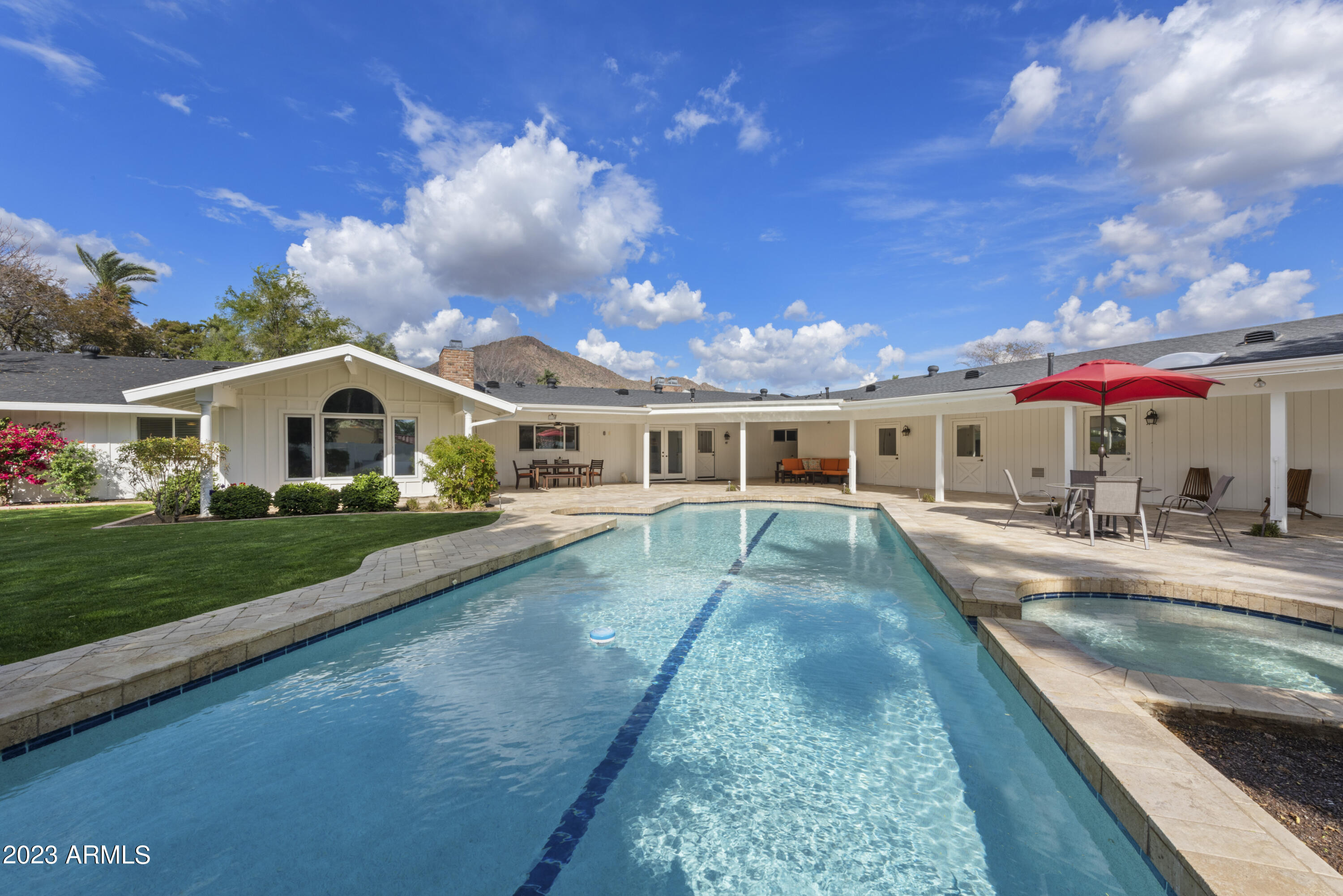 4885 E CALLE DEL MEDIO --