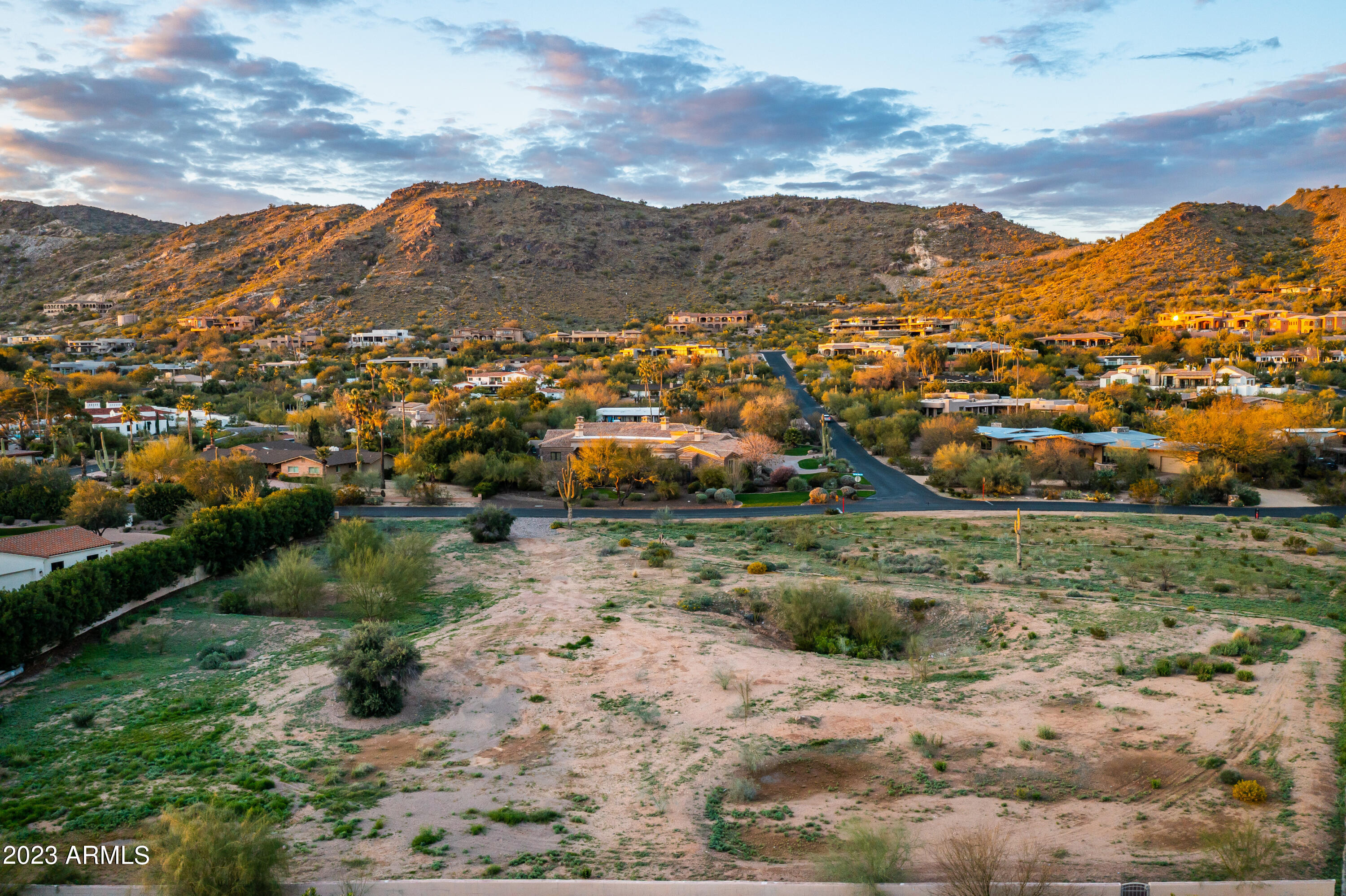 6145 E CACTUS WREN Road Unit: -