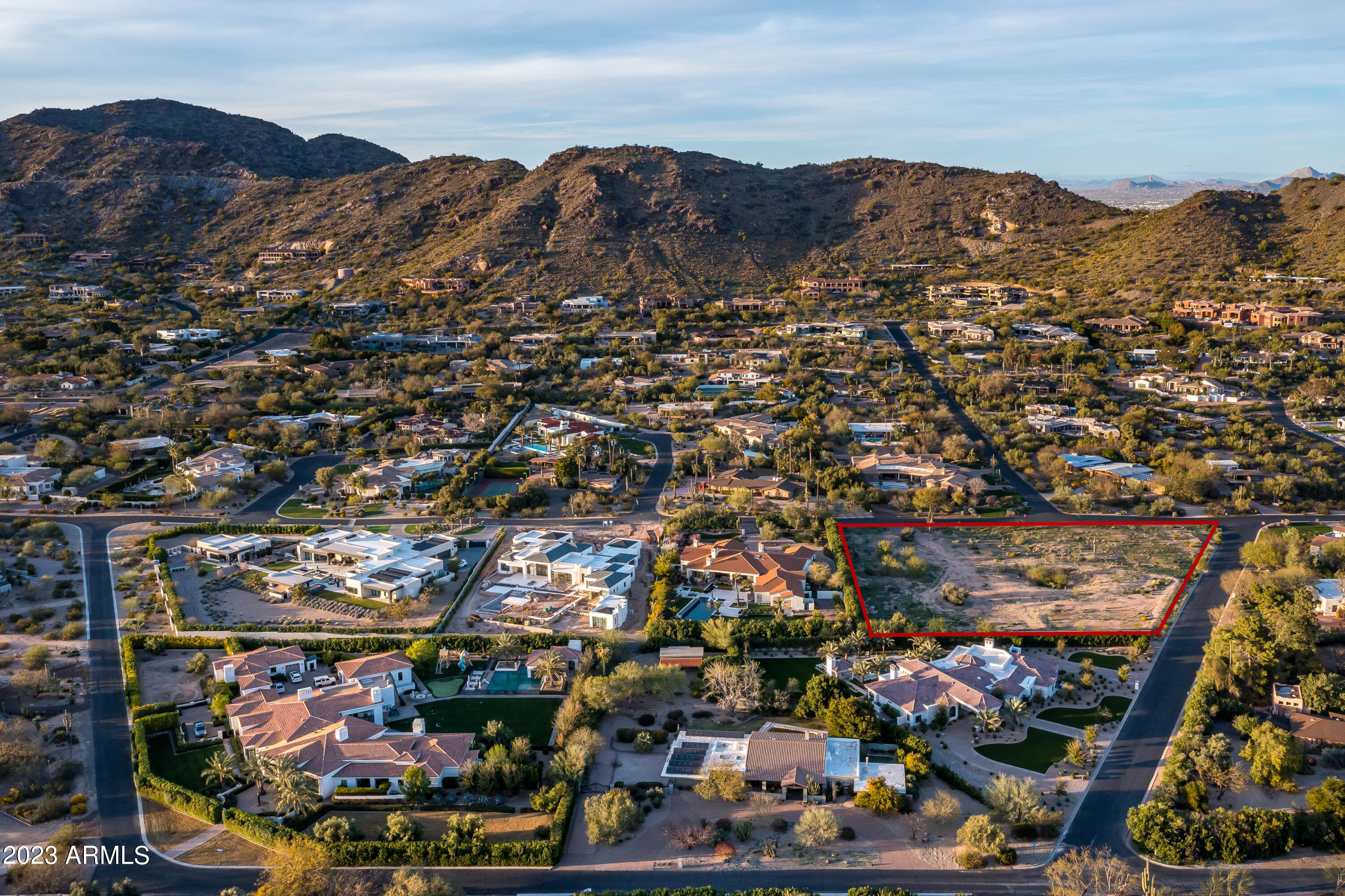 6145 E CACTUS WREN Road Unit: -