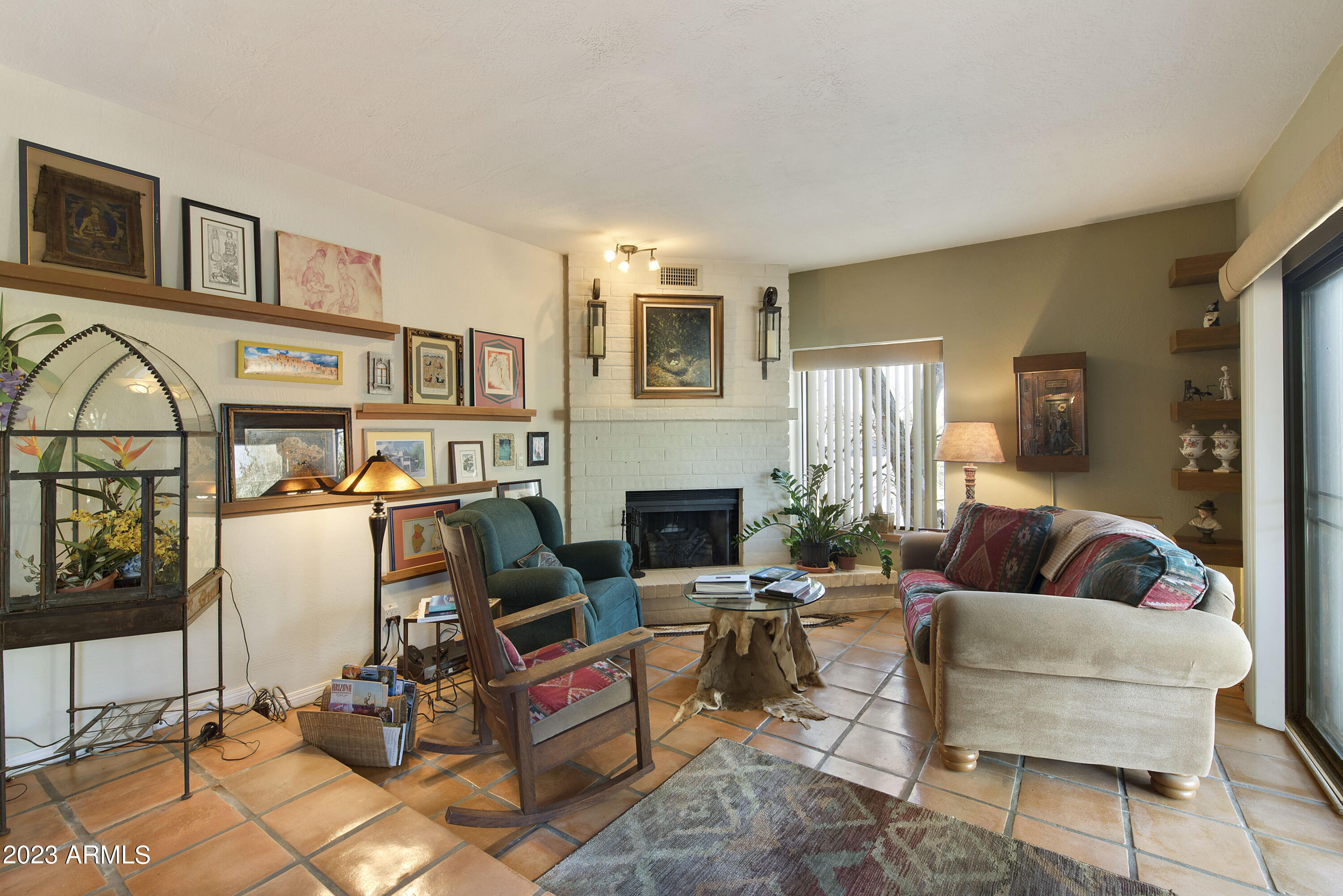7220 E MARY SHARON Drive Unit: 152