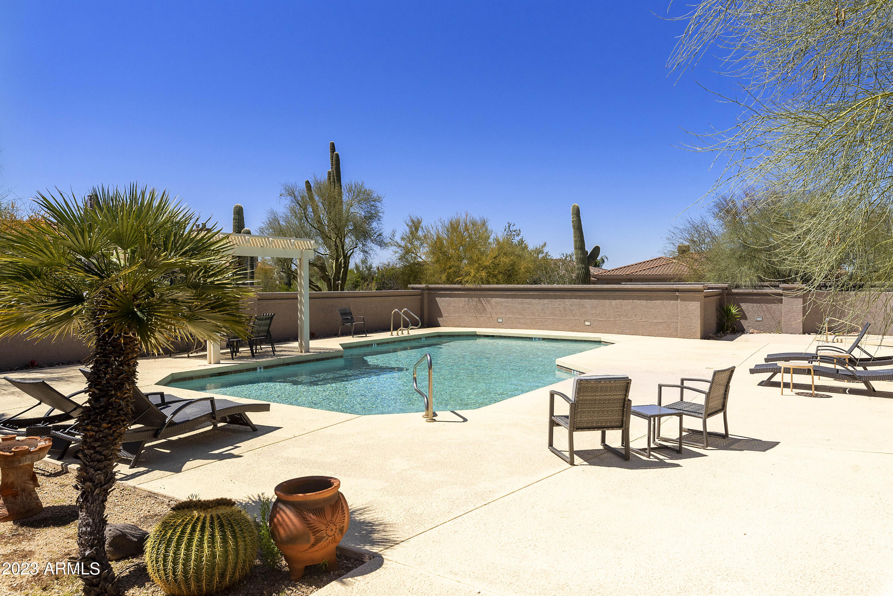 7220 E MARY SHARON Drive Unit: 152