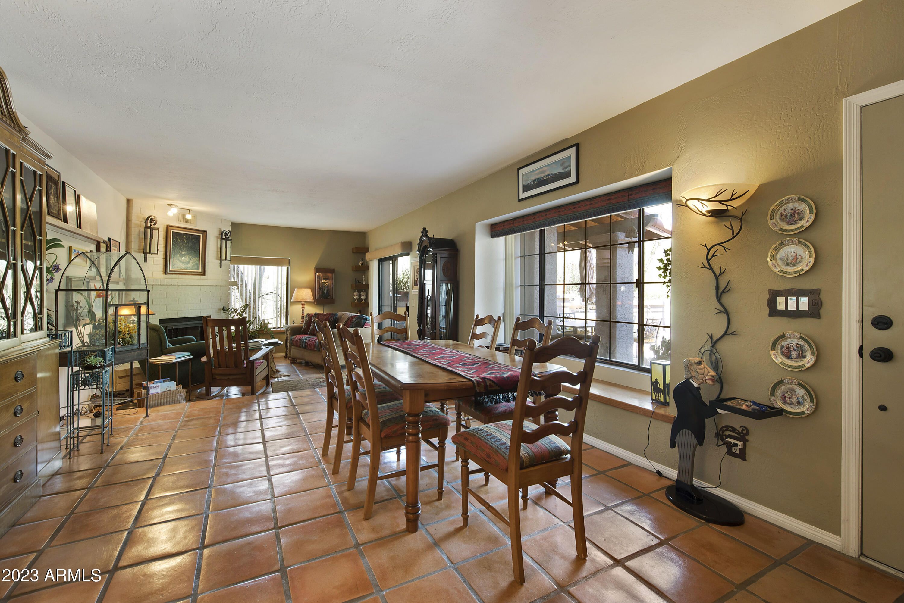 7220 E MARY SHARON Drive Unit: 152