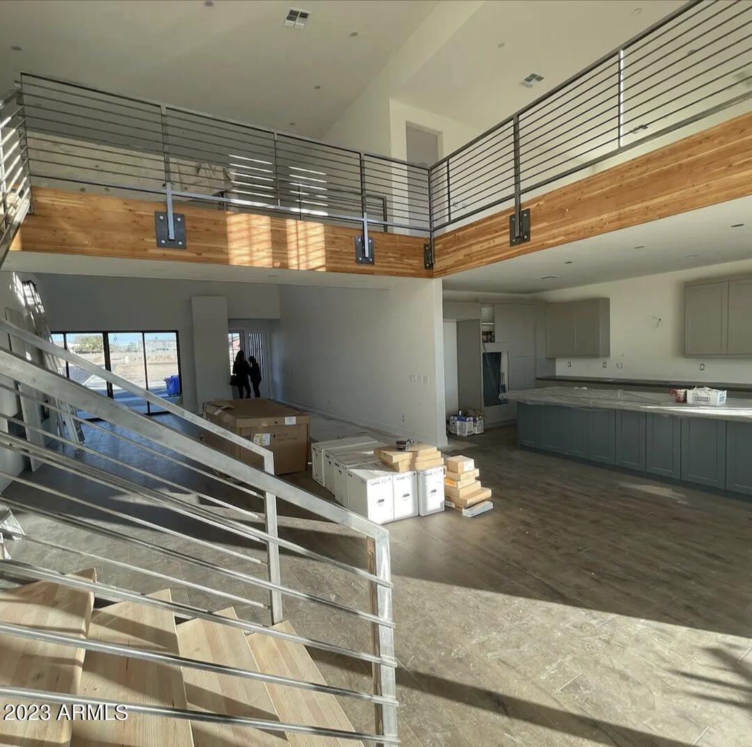 911 W Ardmore Road # 12