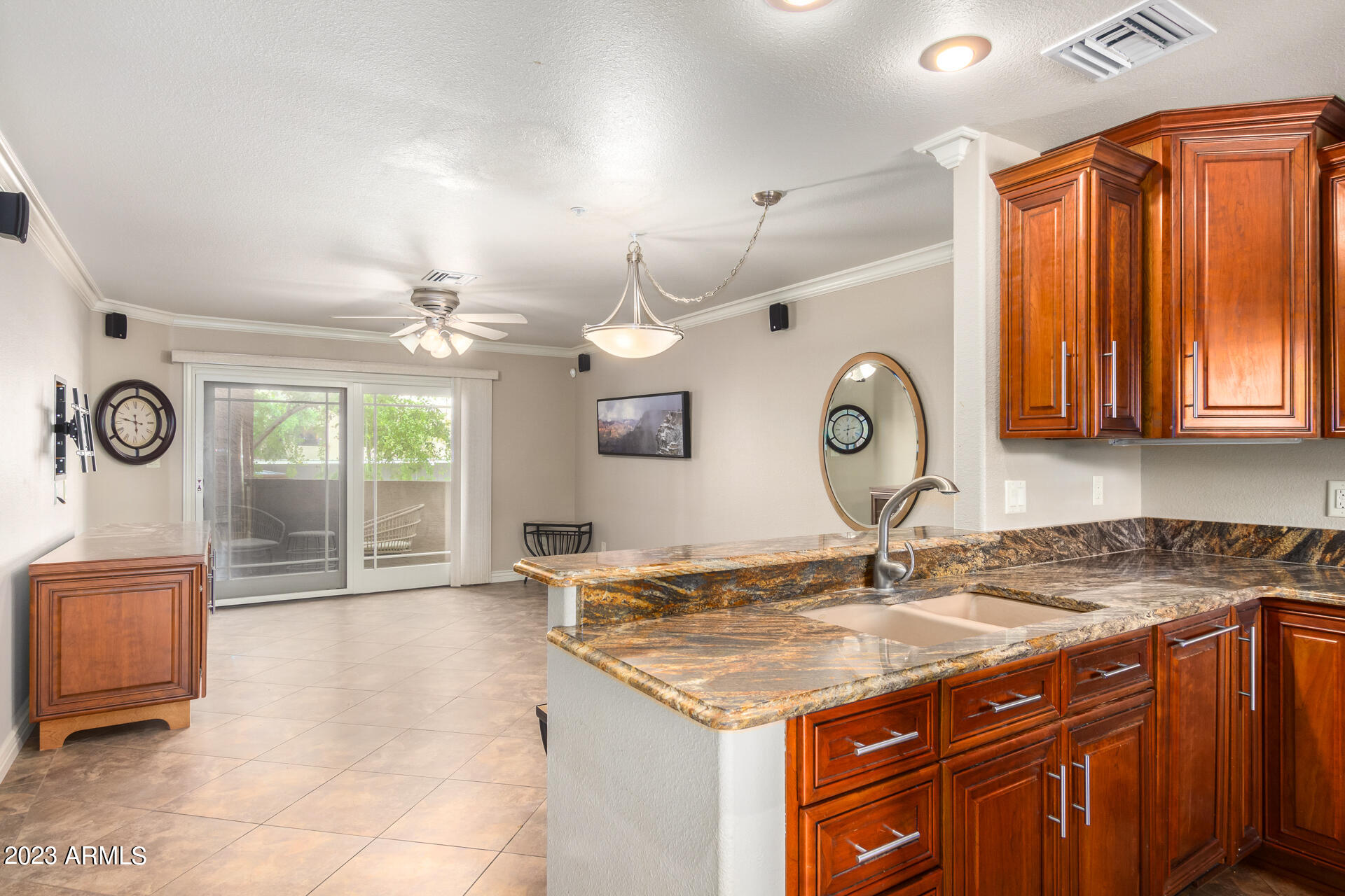 7494 E EARLL Drive Unit: 218