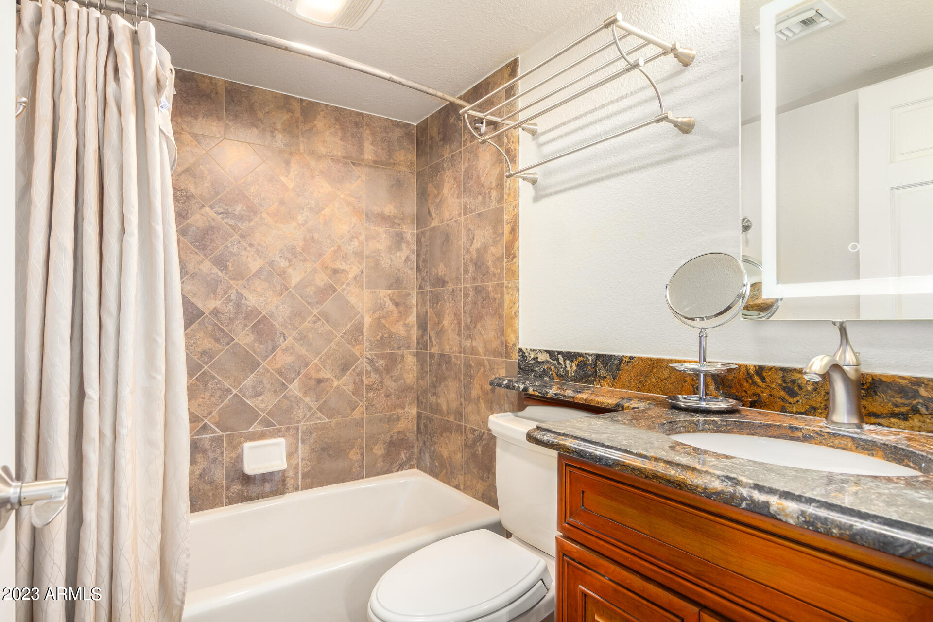 7494 E EARLL Drive Unit: 218