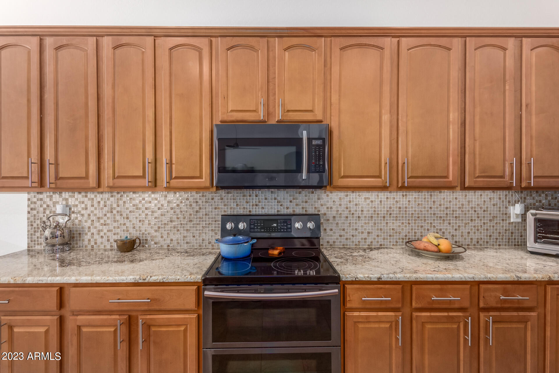 4317 W SUMMERSIDE Road