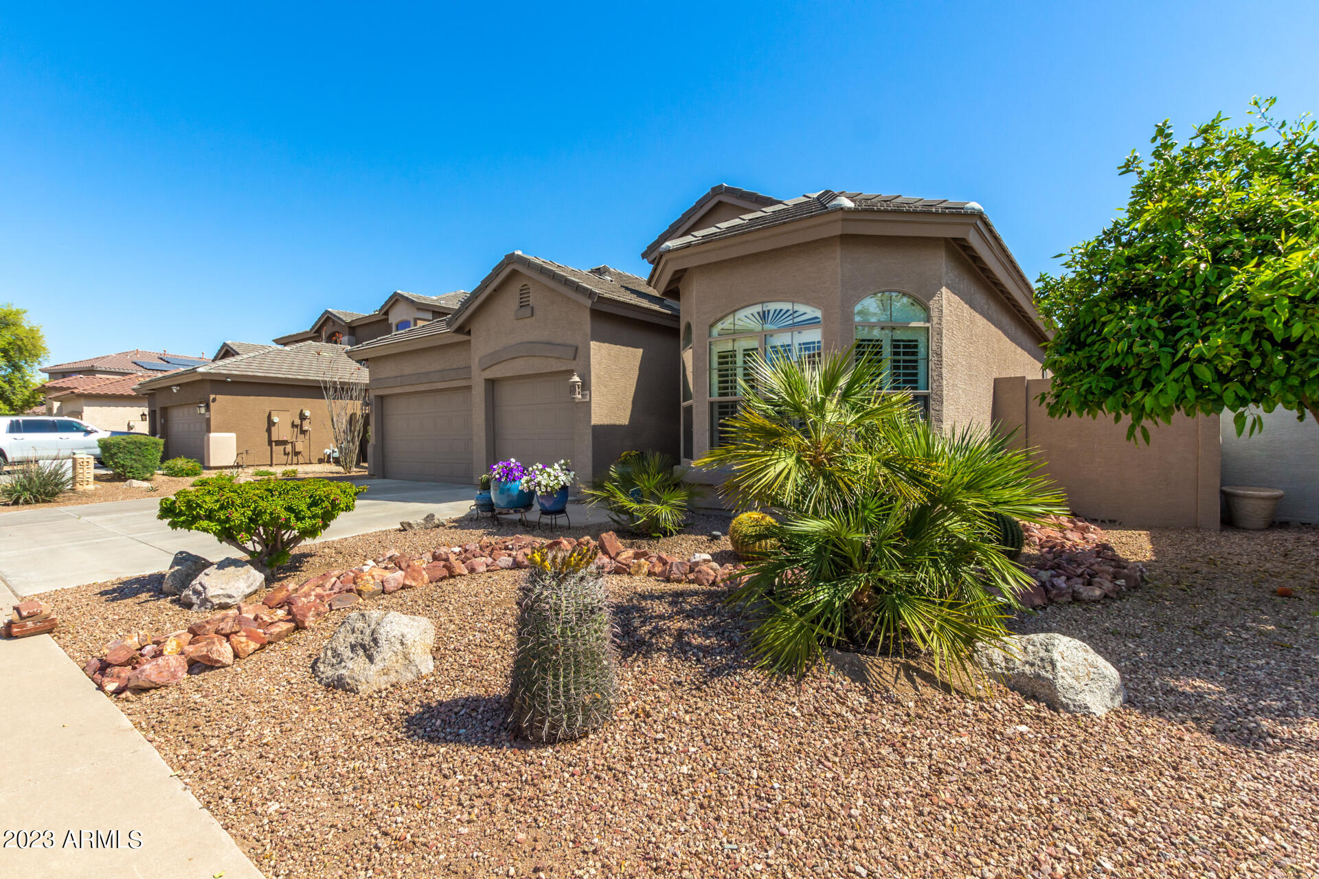 4317 W SUMMERSIDE Road