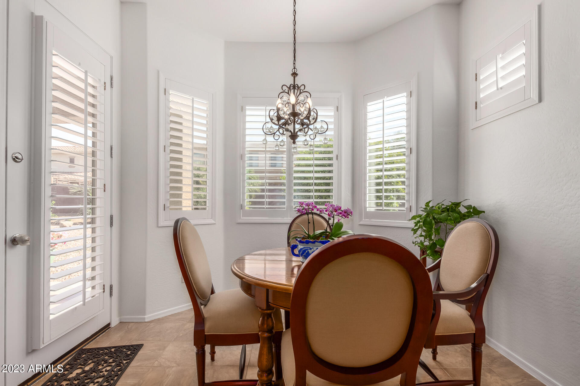 4317 W SUMMERSIDE Road