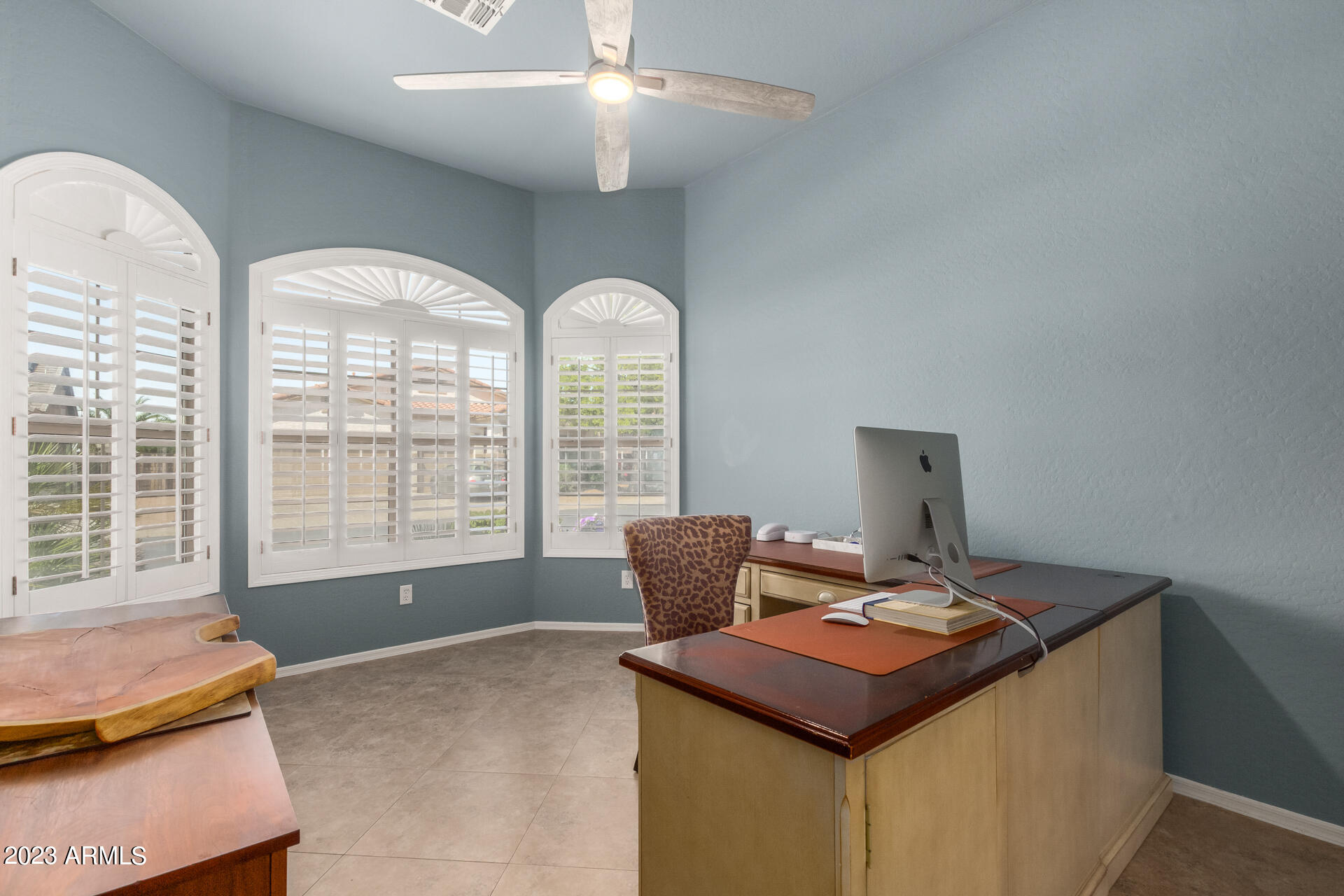 4317 W SUMMERSIDE Road