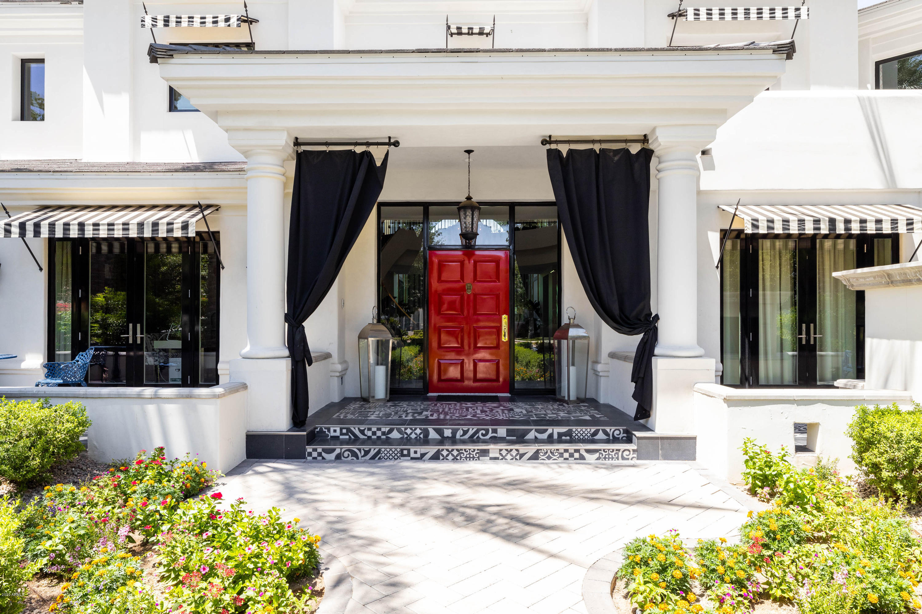 6440 E Sierra Vista Drive